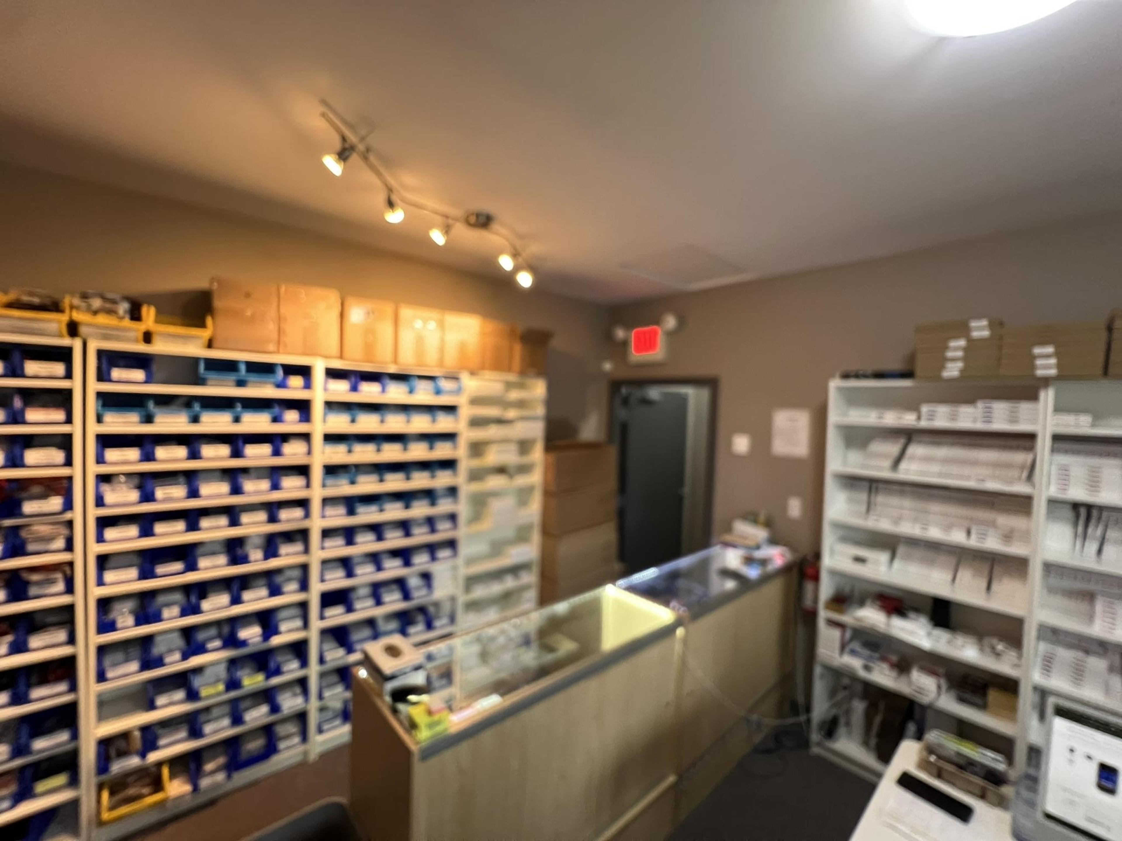 #B UPPER 7156 GILLEY AVENUE - Image 6