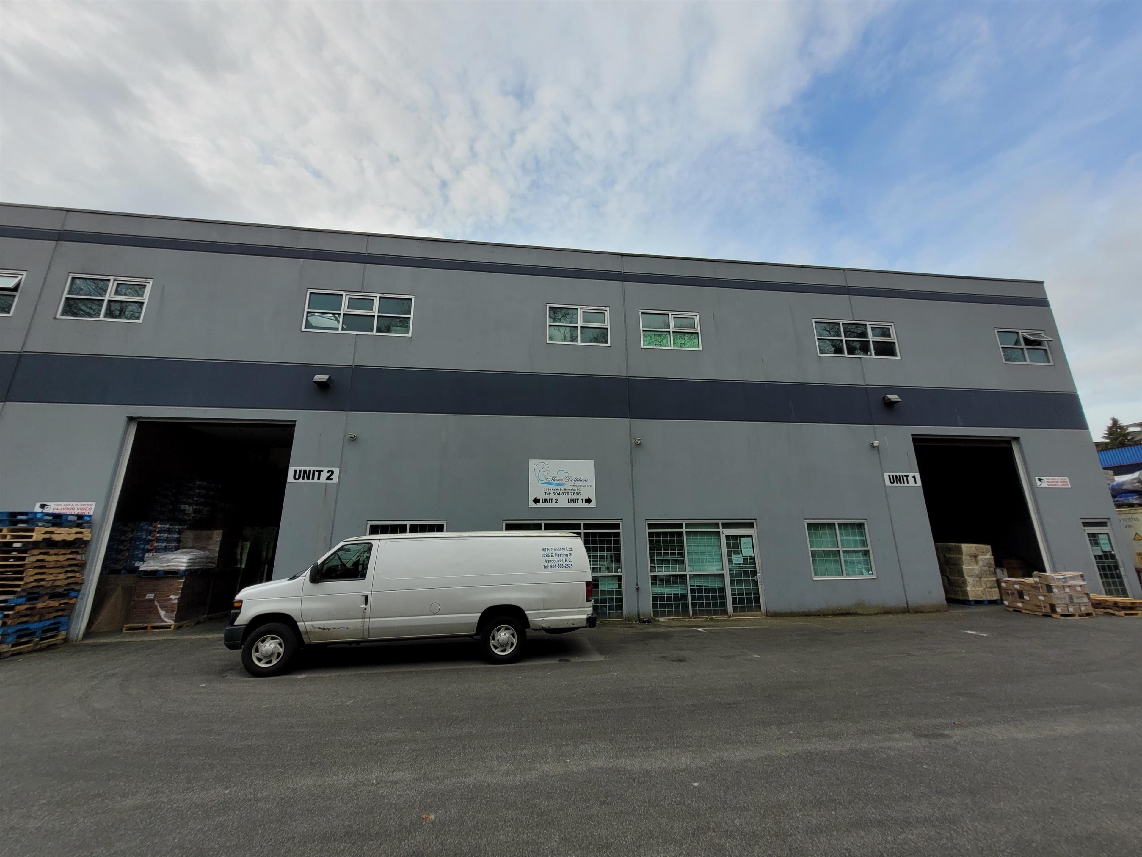 #3 3738 KEITH STREET - Image 4