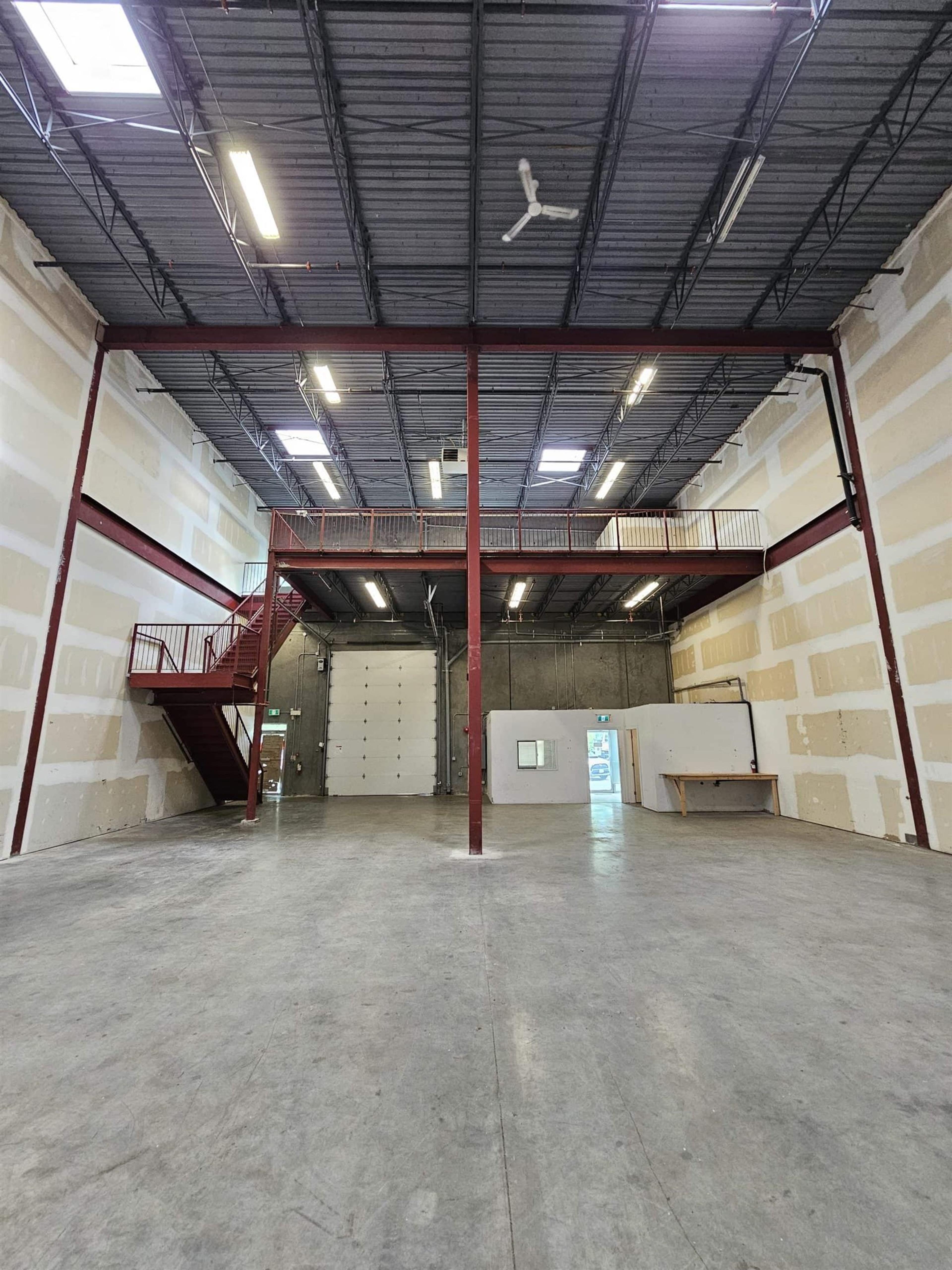 #3 3738 KEITH STREET - Image 7