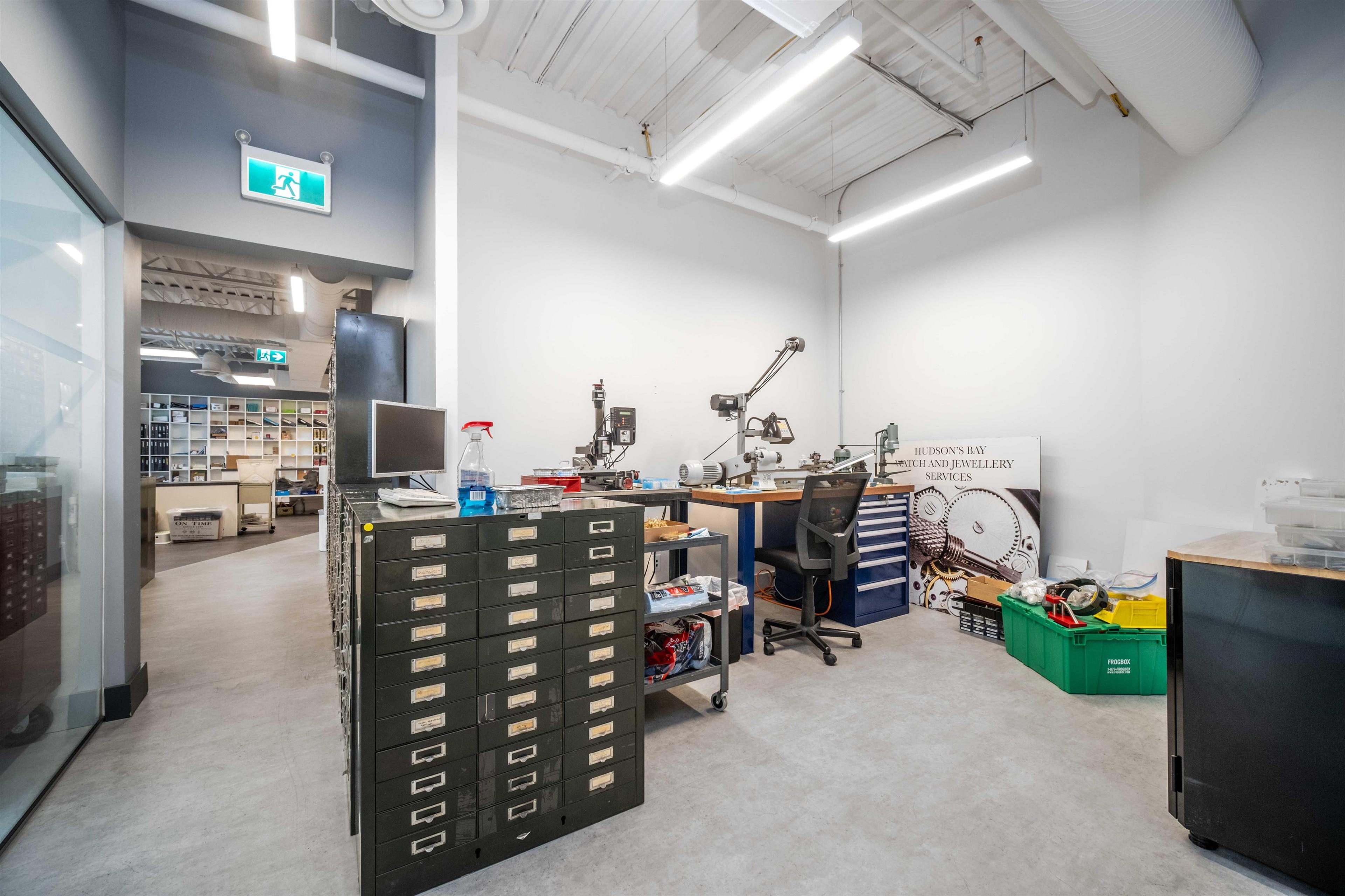 #251&252 5489 BYRNE ROAD - Image 6