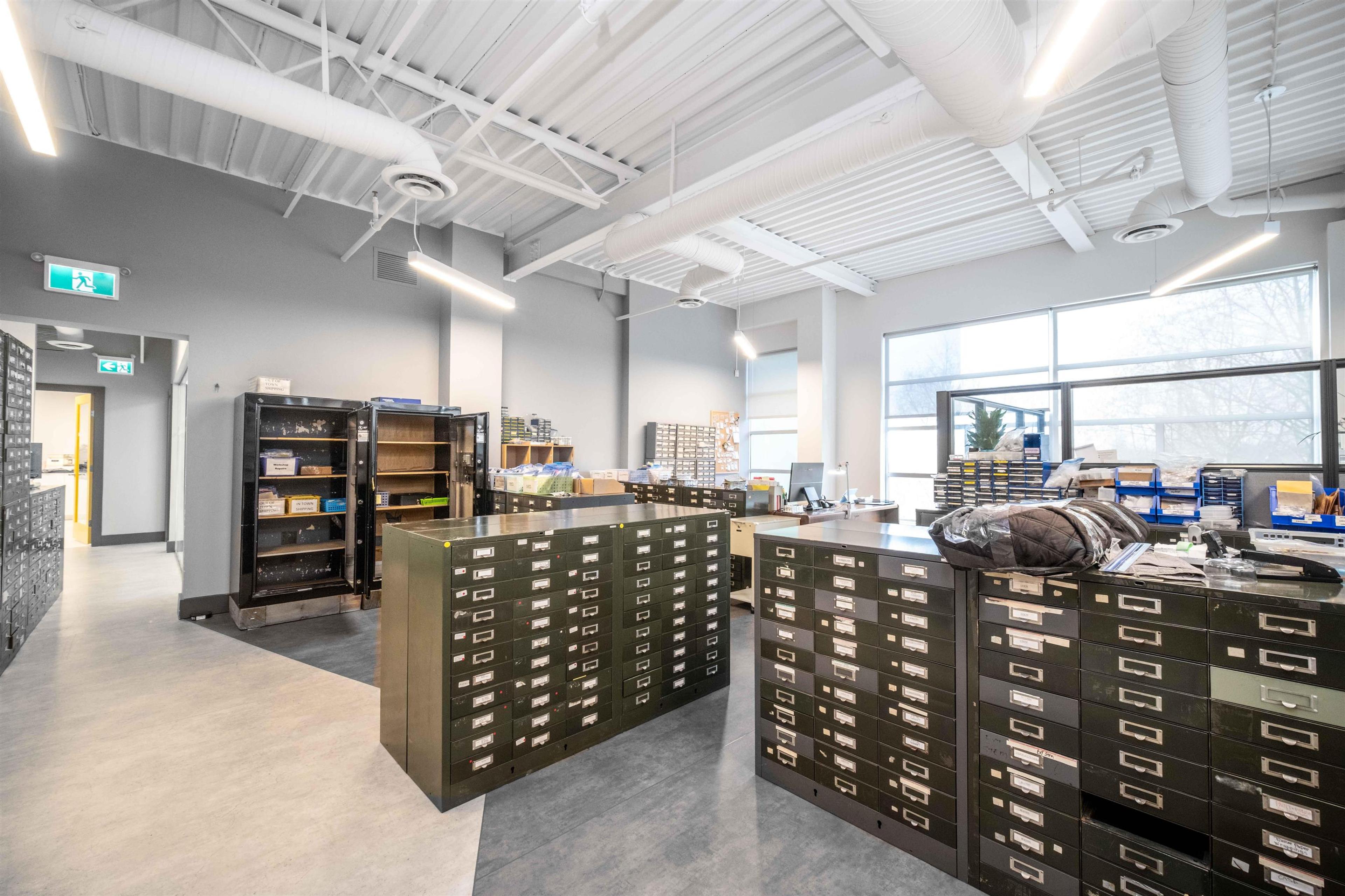 #251&252 5489 BYRNE ROAD - Image 16