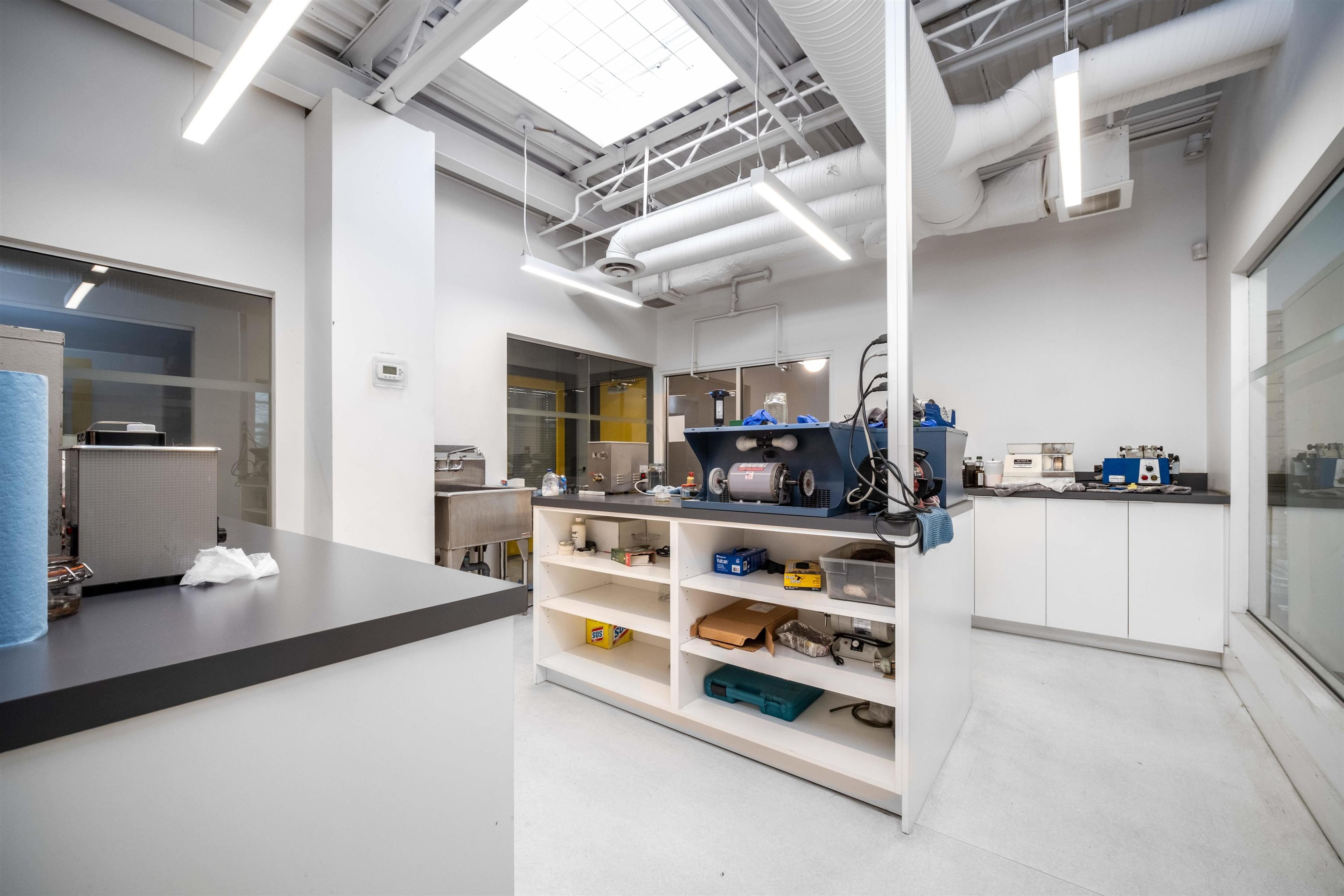 #251&252 5489 BYRNE ROAD - Image 7