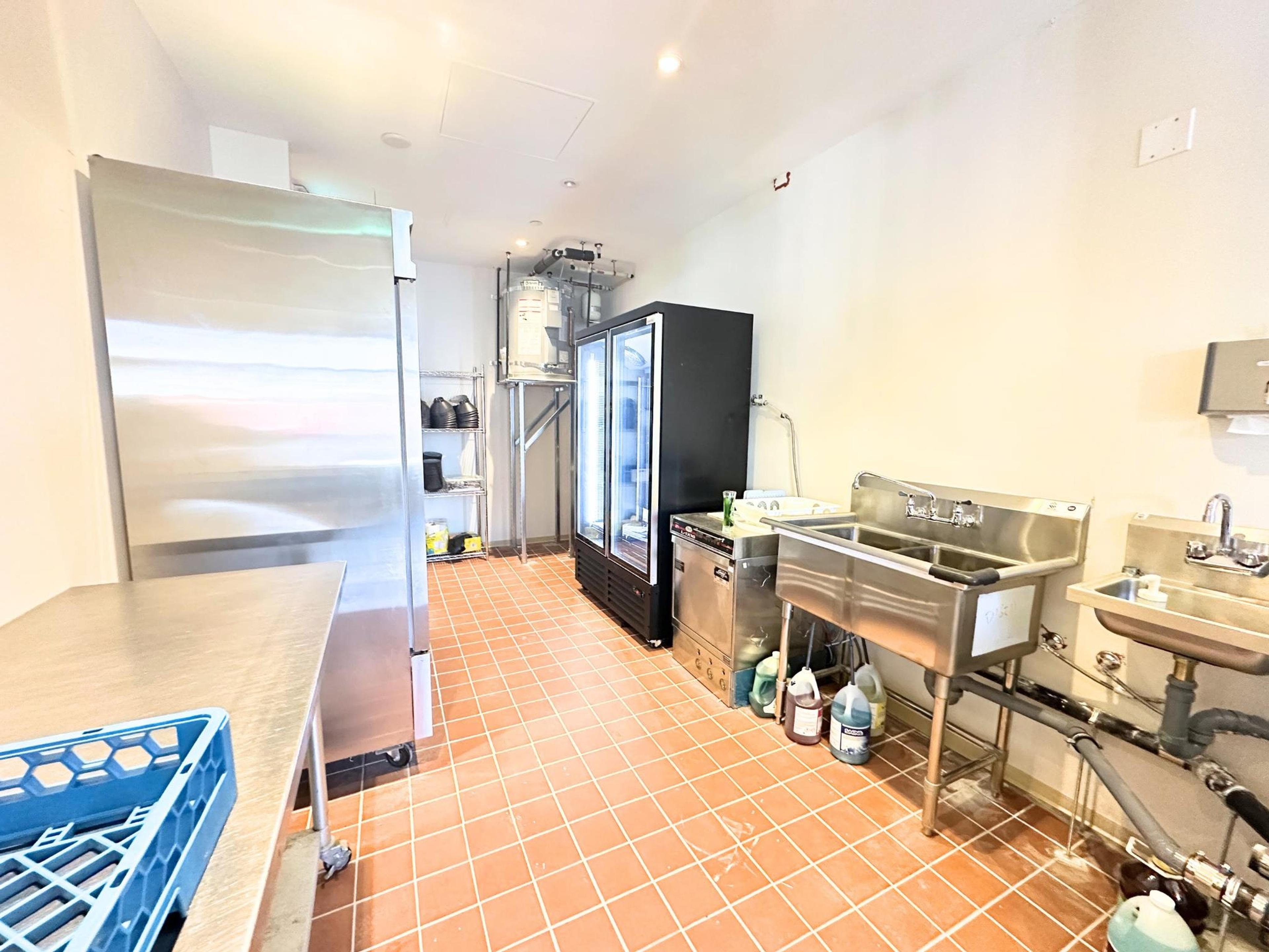 8982 UNIVERSITY HIGH STREET - Image 6