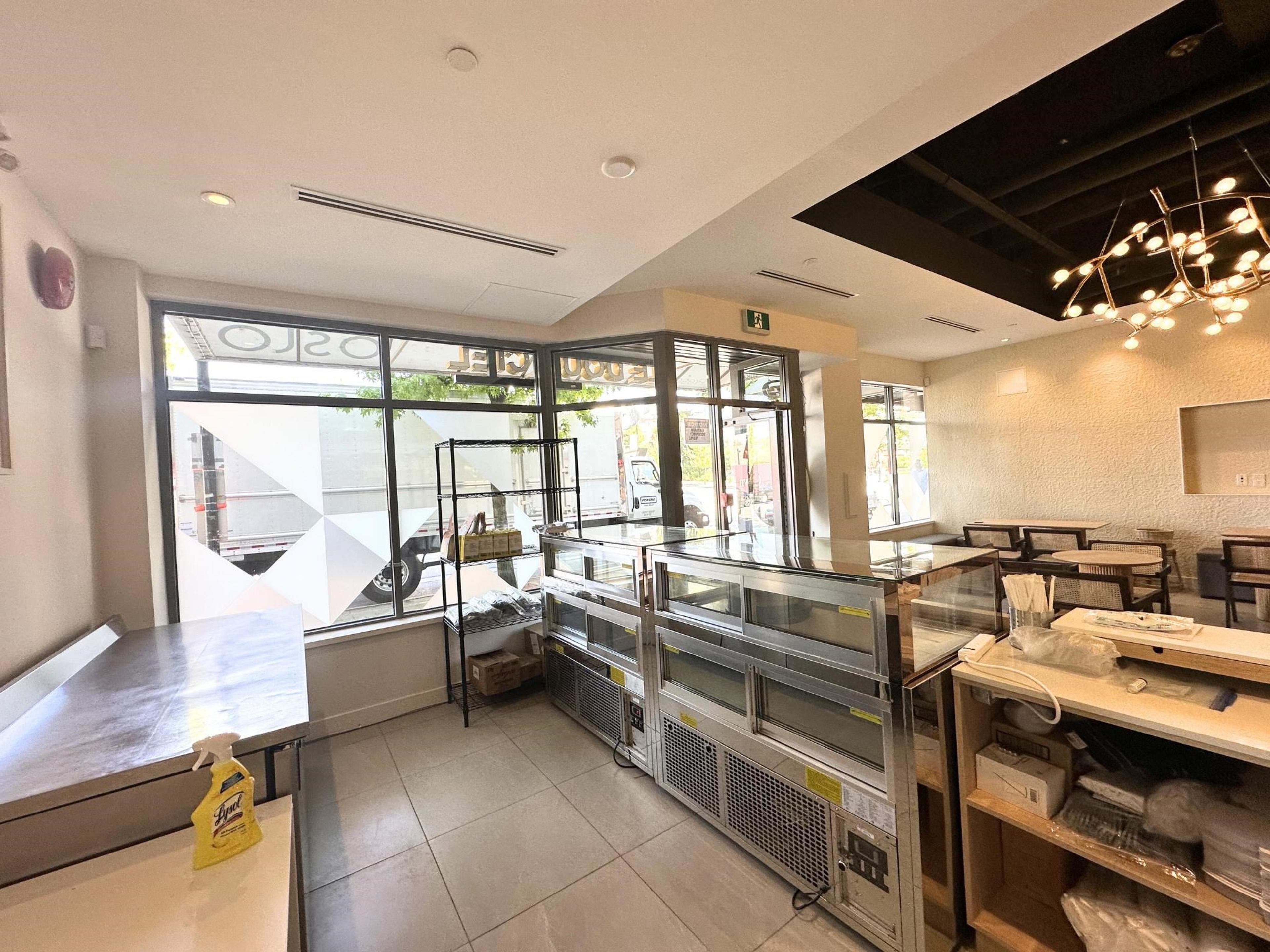 8982 UNIVERSITY HIGH STREET - Image 4