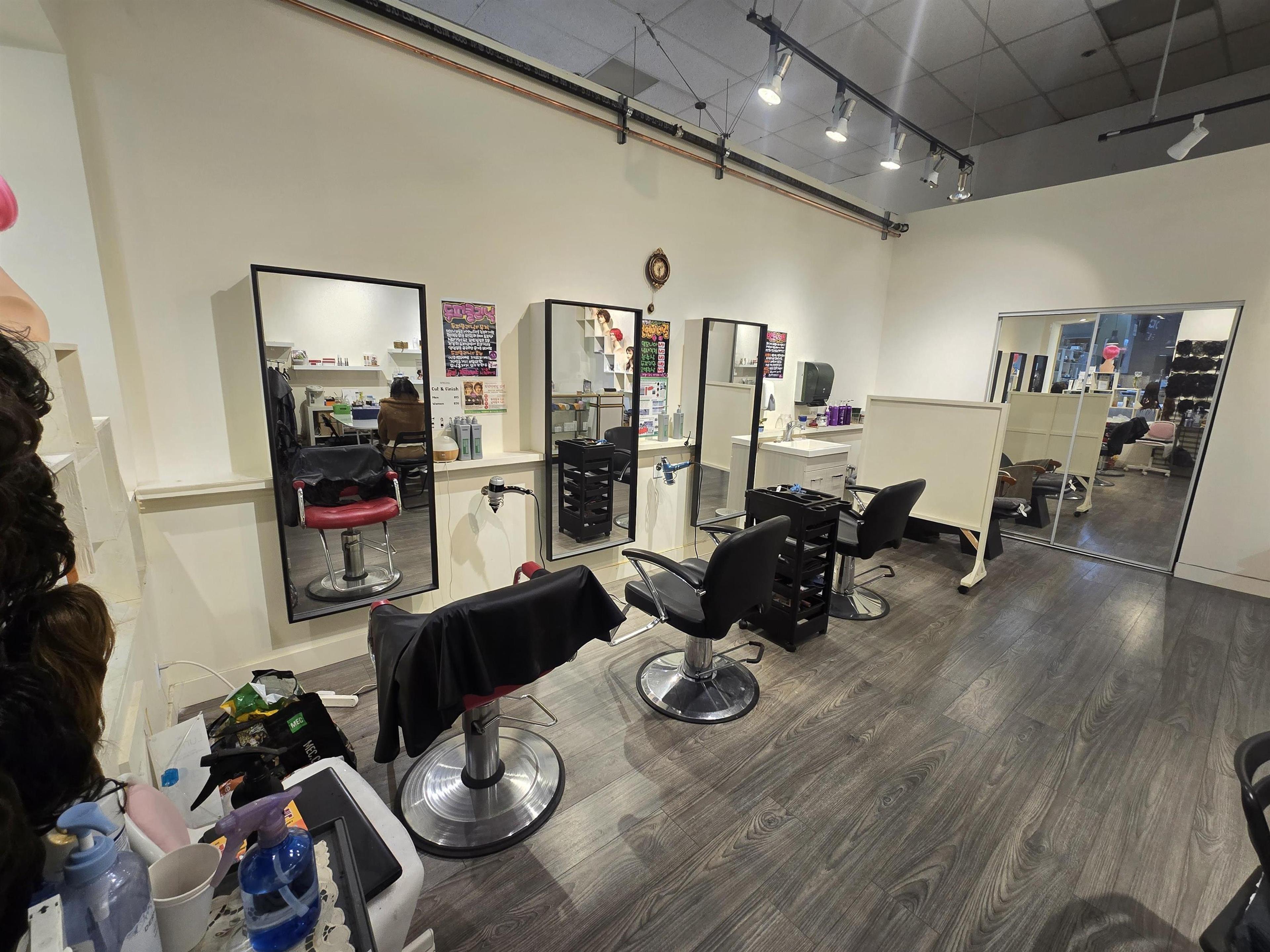 #103 4501 NORTH ROAD - Image 1