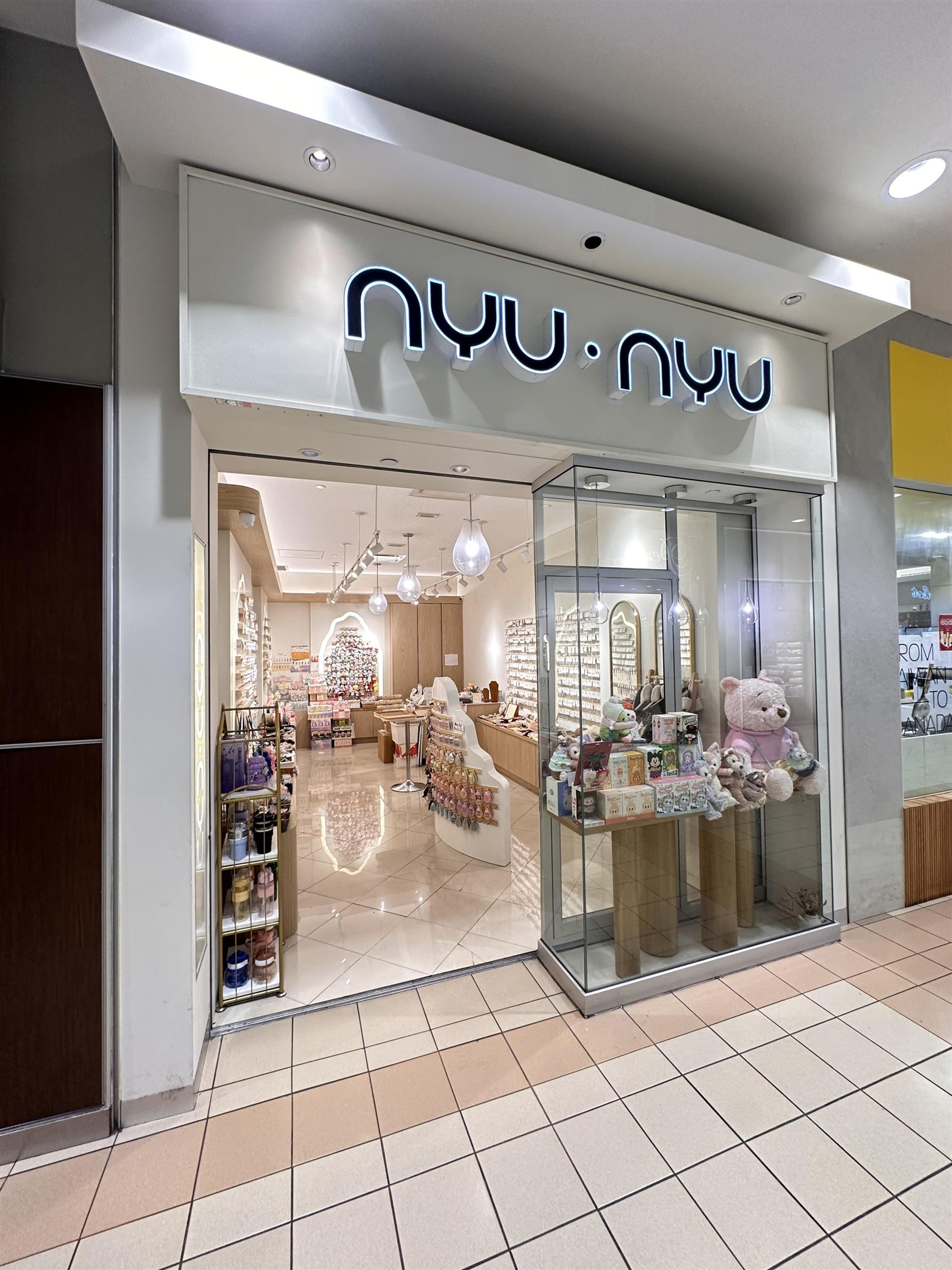 #150 4800 KINGSWAY - Image 7