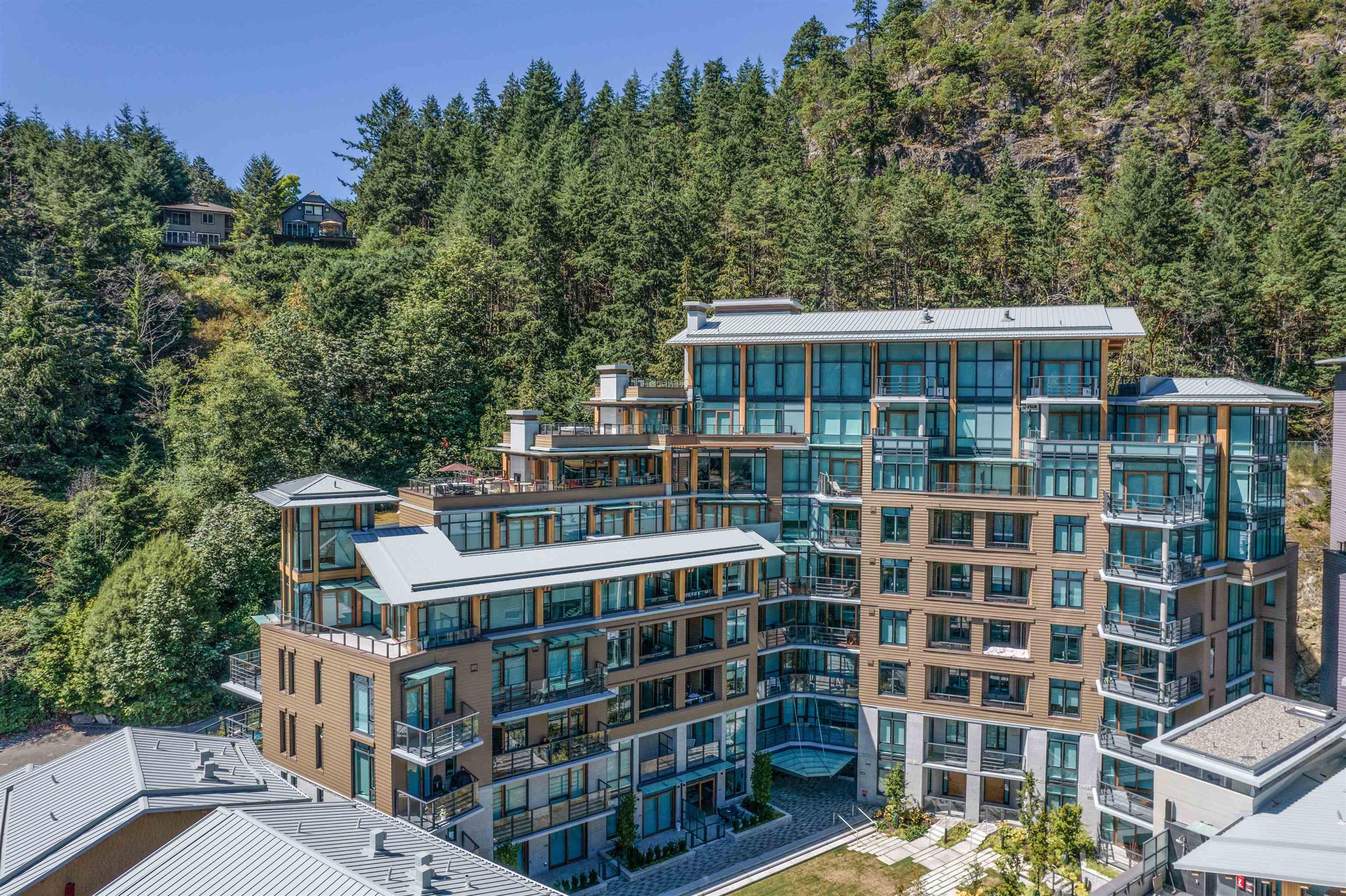 6699 Nelson Avenue, West Vancouver - Exteriors - Full Complex View, Drone/Aerial View - Photo 1