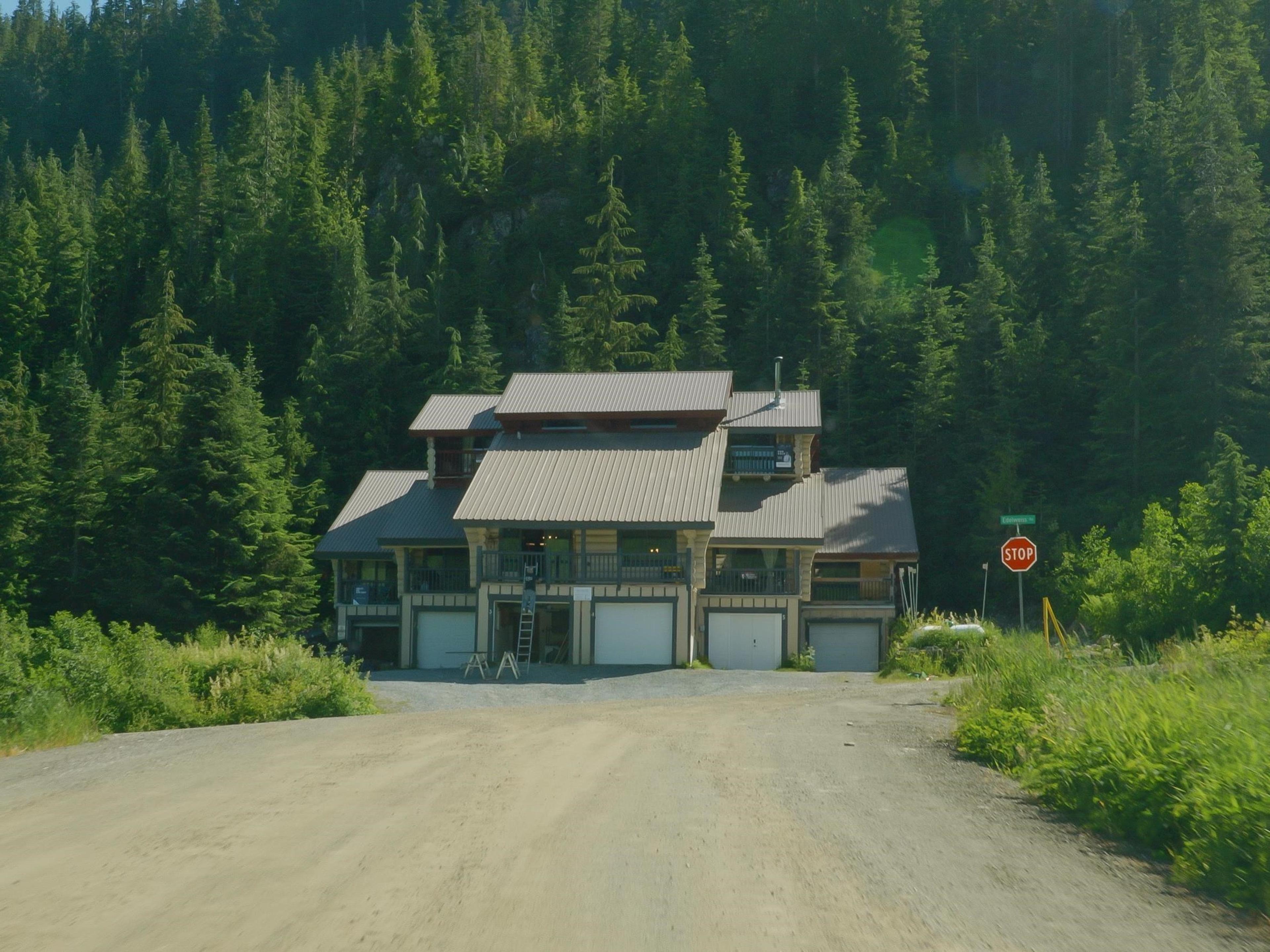 20649 Edelweiss Drive, Mission - Exteriors - Full Complex View - Photo 4