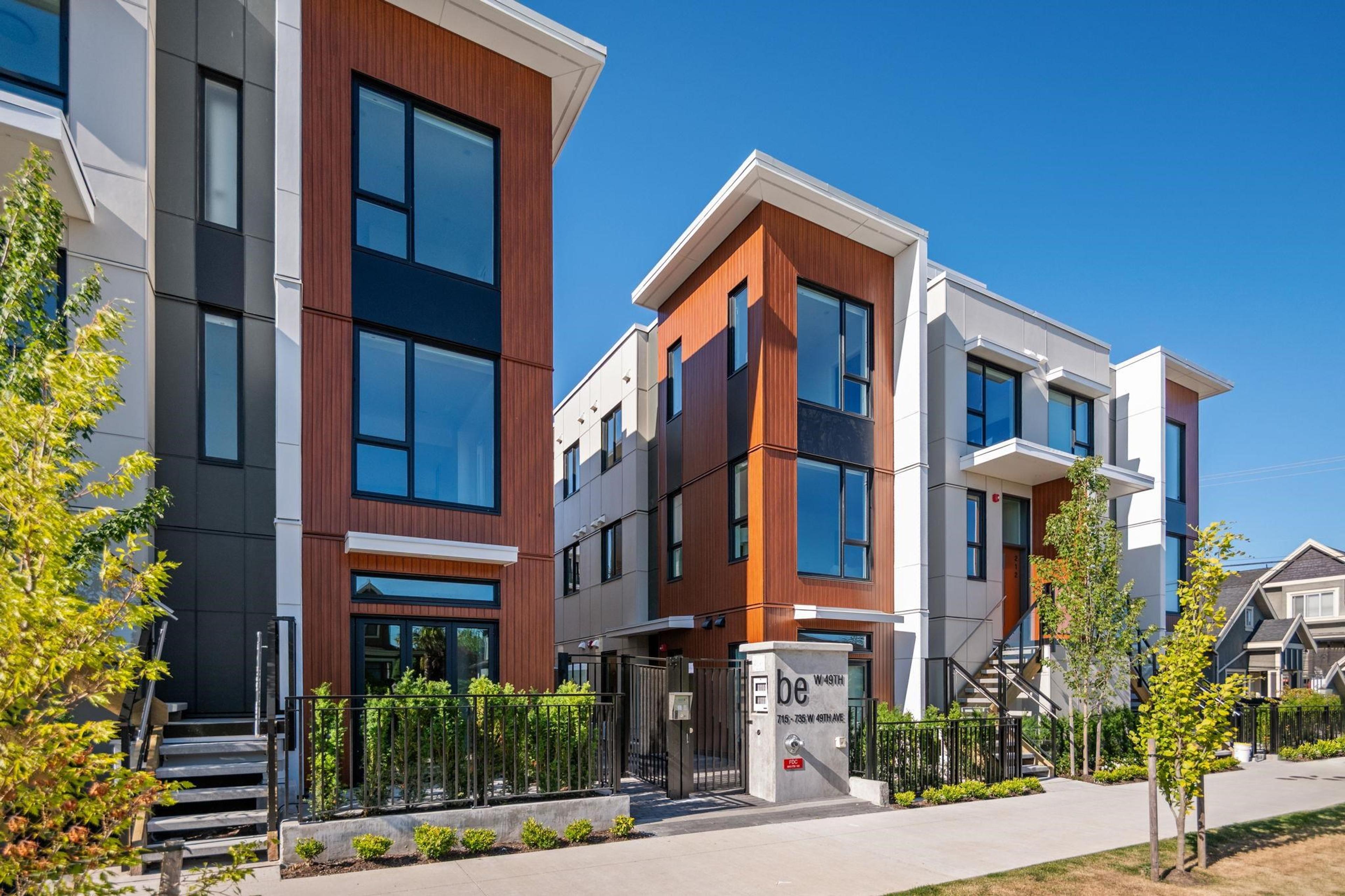 715 W 49th Avenue, Vancouver - Exteriors - Photo 5