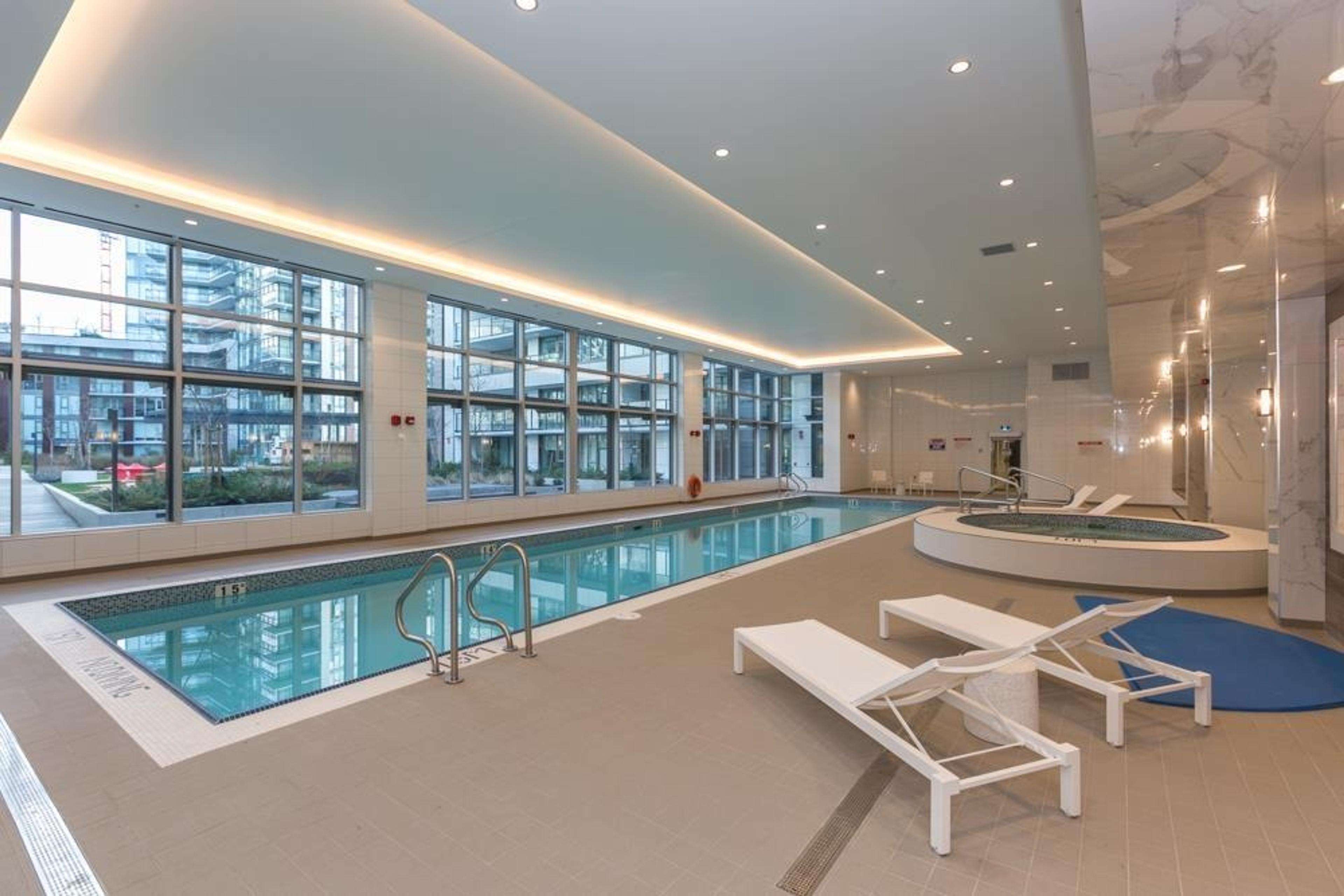 3200 Corvette Way, Richmond - Indoor Amenities - Swimming pools / Hot tubs / Sauna - Photo 5