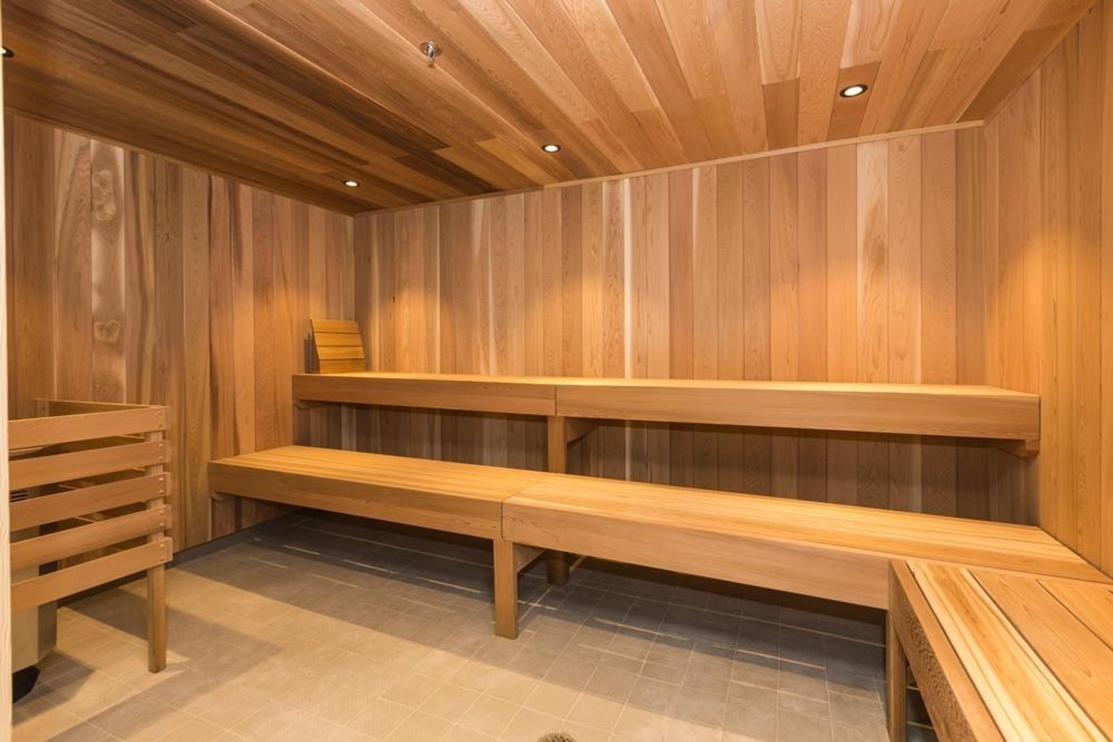 3280 Corvette Way, Richmond - Indoor Amenities - Swimming pools / Hot tubs / Sauna - Photo 3