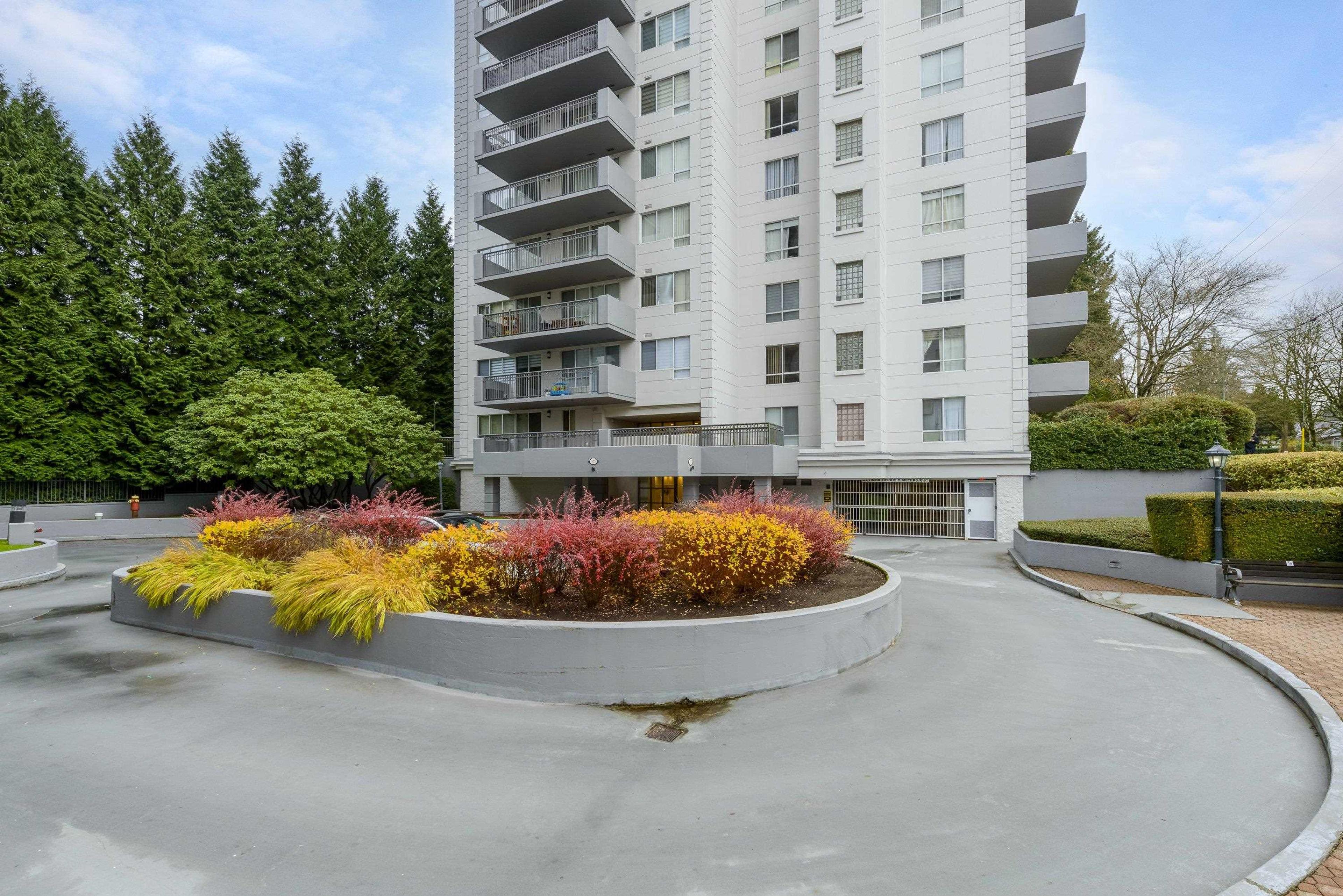 555 Austin Avenue, Coquitlam - Exteriors - Photo 1