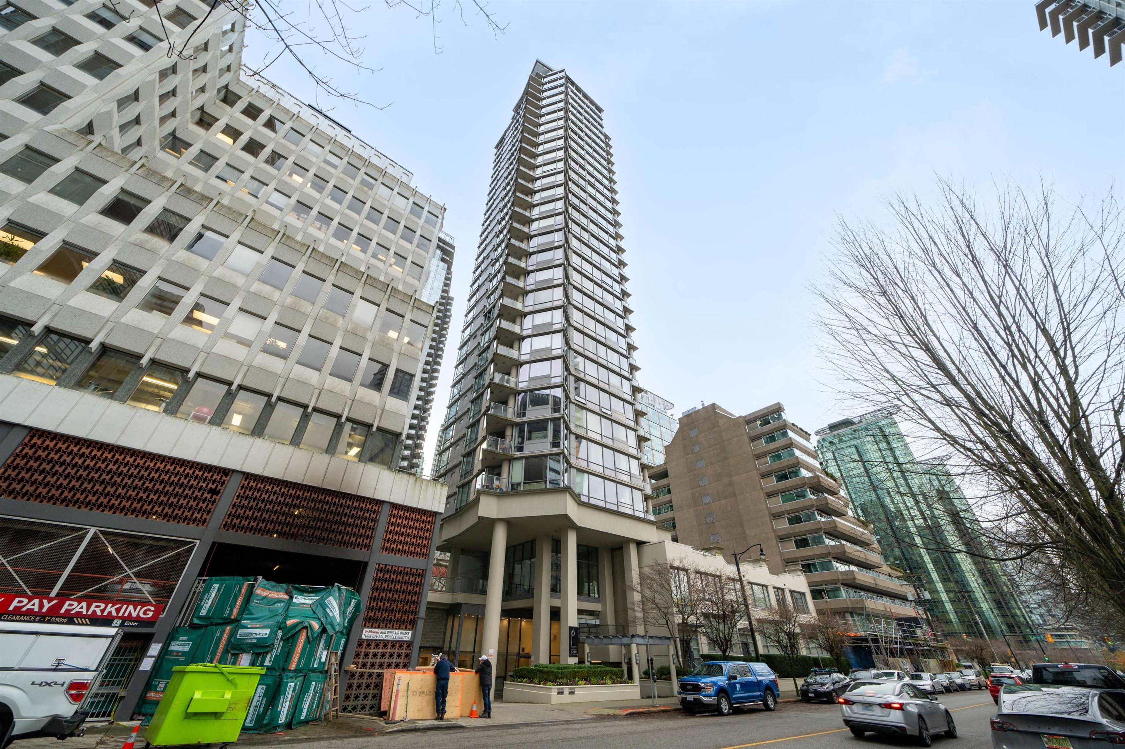 1228 W Hastings Street, Vancouver - Exteriors - Photo 2