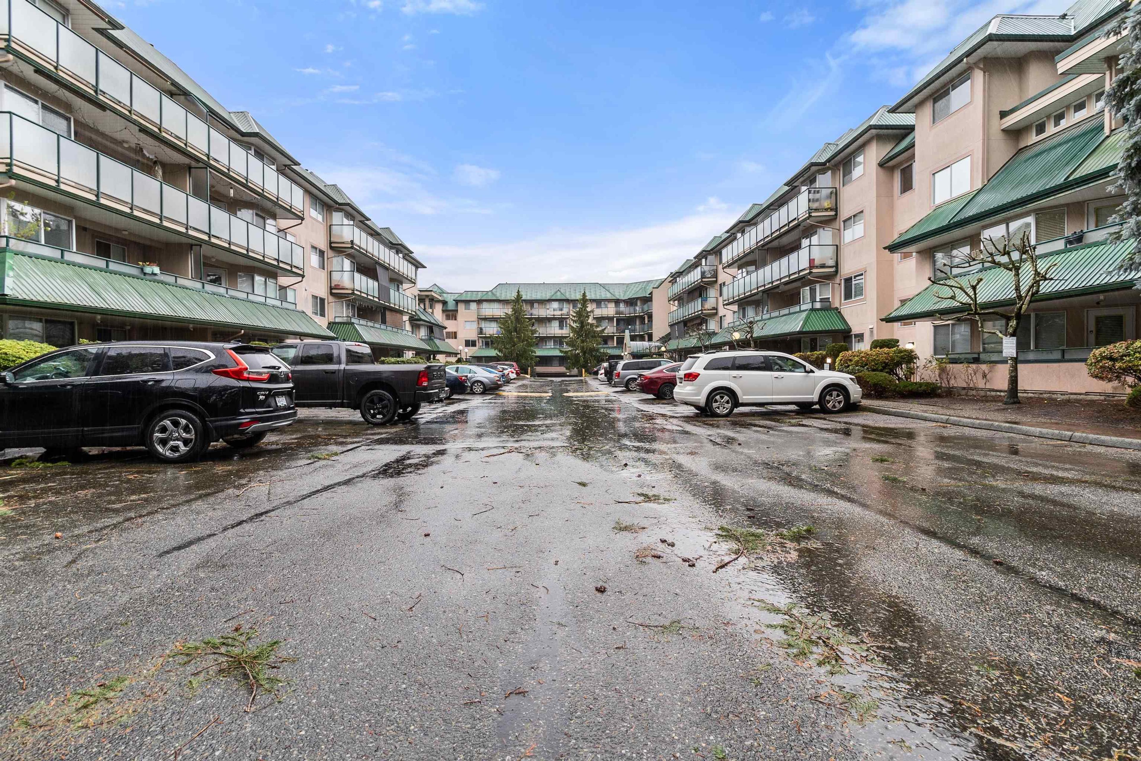 2960 Trethewey Street, Abbotsford - Exteriors - Full Complex View - Photo 1