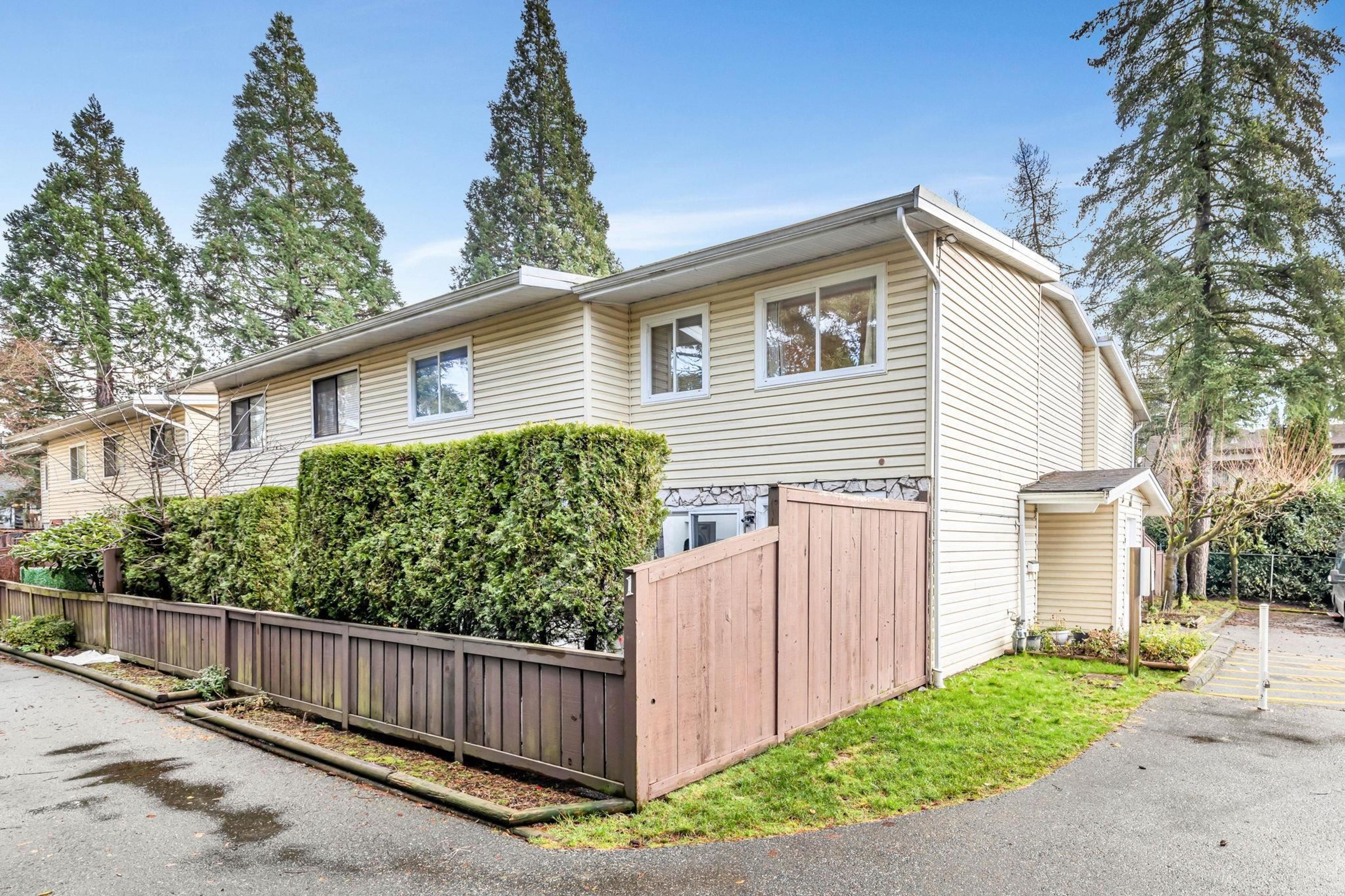 9378 122 Street, Surrey - Exteriors - Photo 3