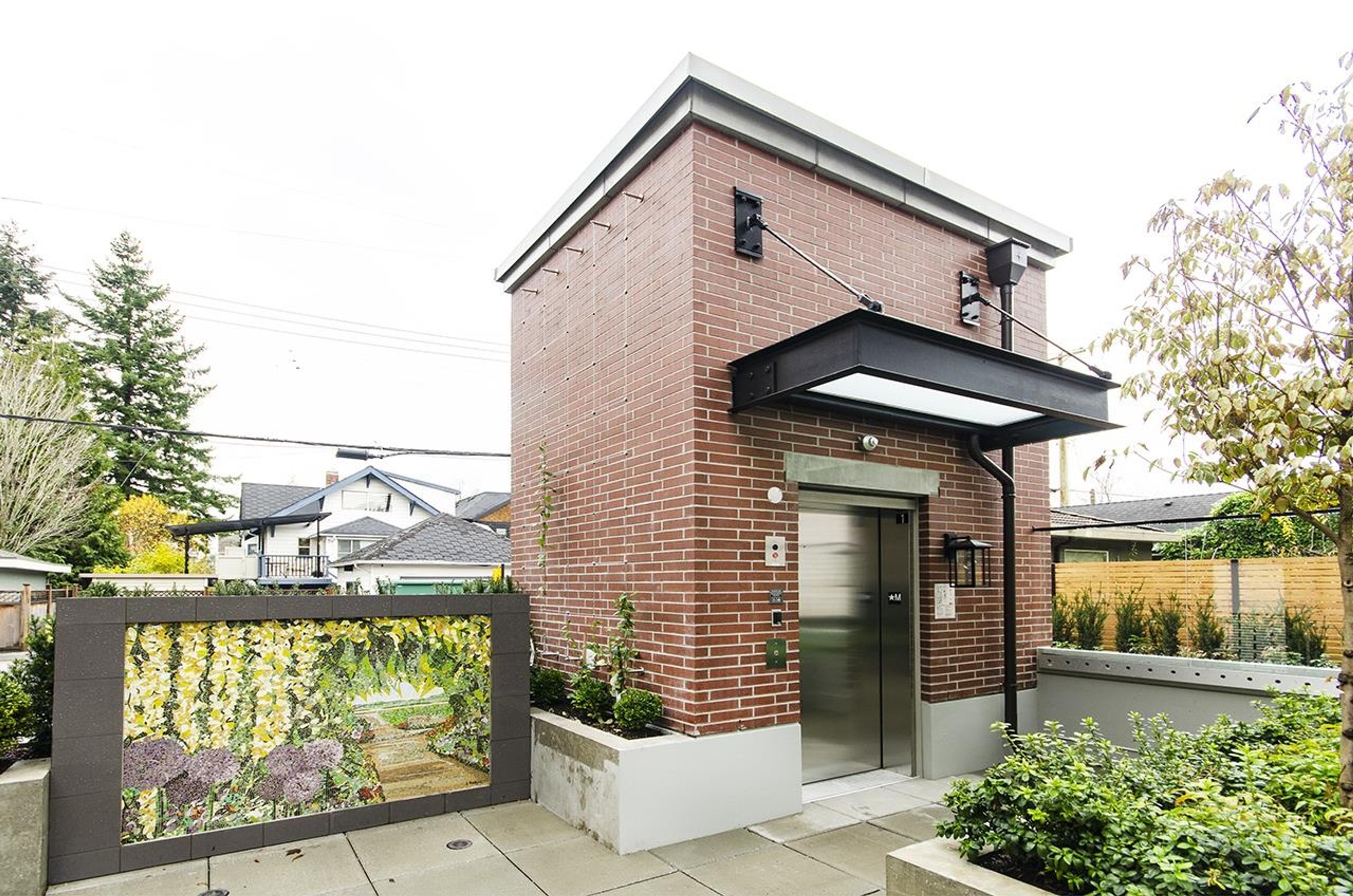 2789 Alamein Avenue, Vancouver - Exteriors - Photo 3