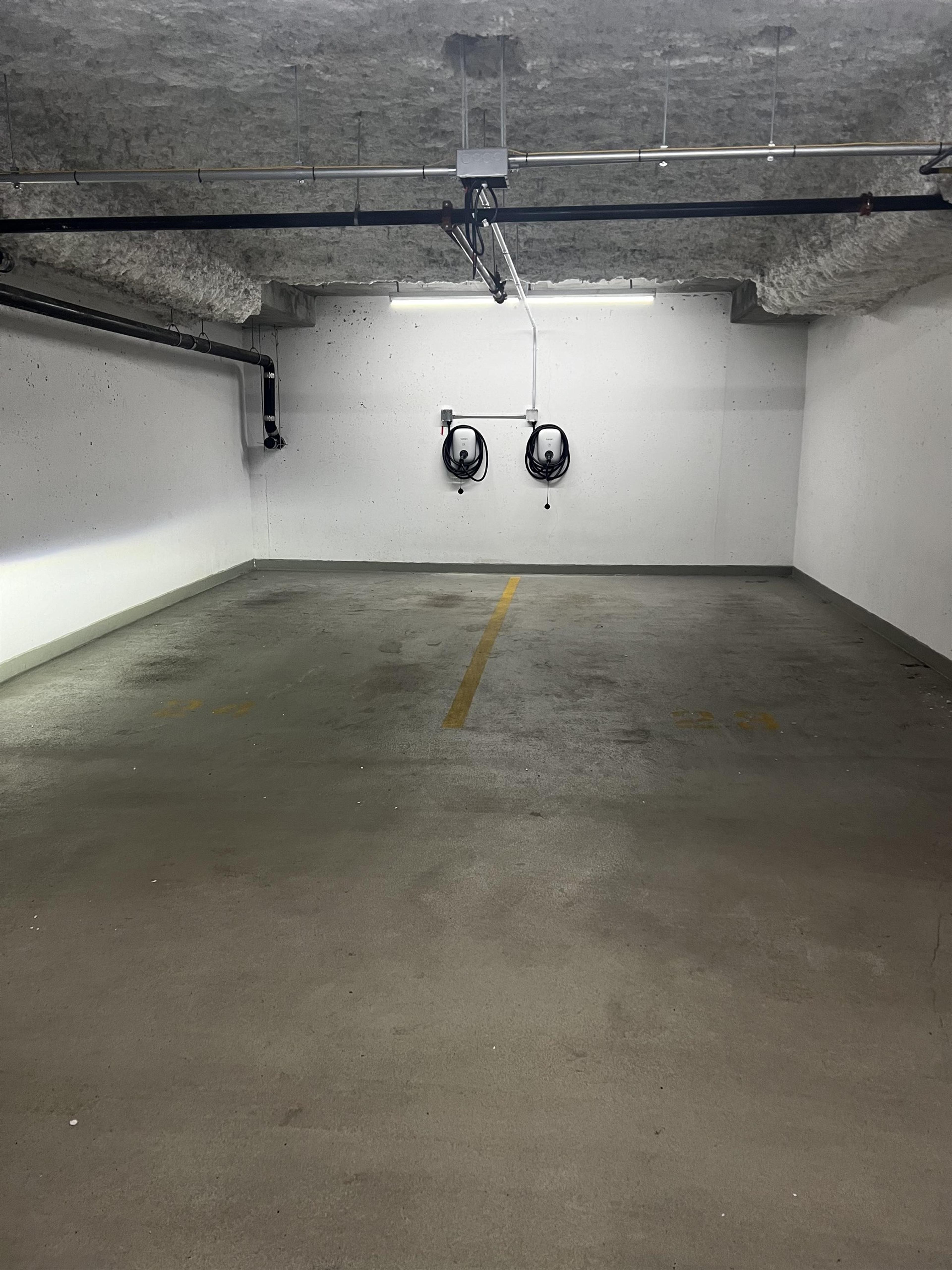 2635 Prince Edward Street, Vancouver - Common Areas - Parking - Photo 1