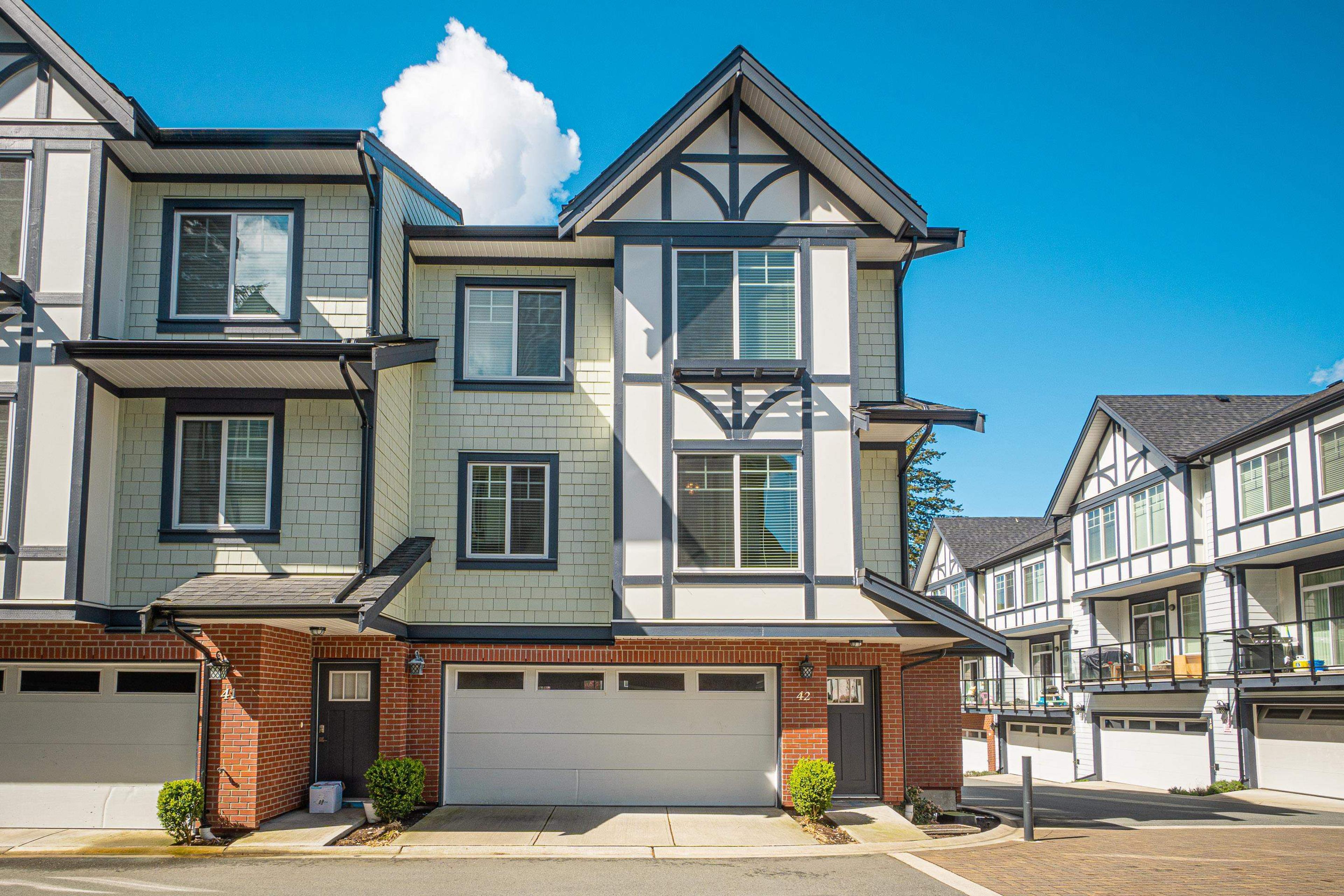 11188 72 Avenue, Delta - Exteriors - Full Complex View - Photo 1