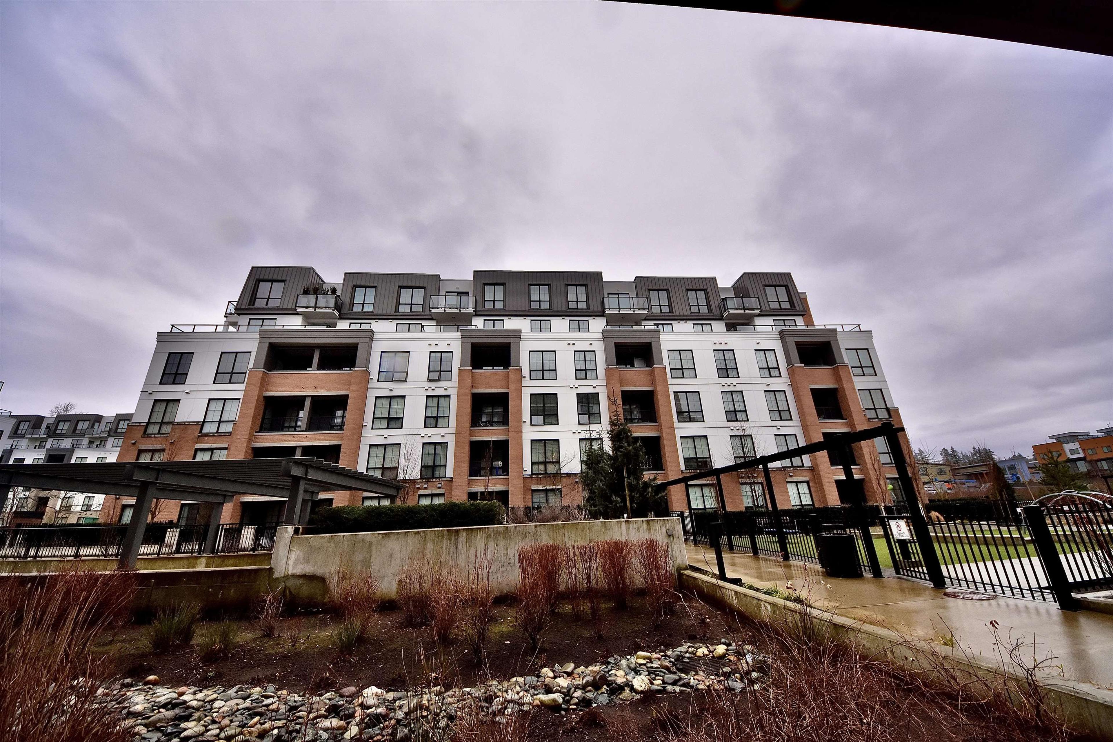 20052 83a Avenue, Langley - Exteriors - Full Complex View - Photo 1