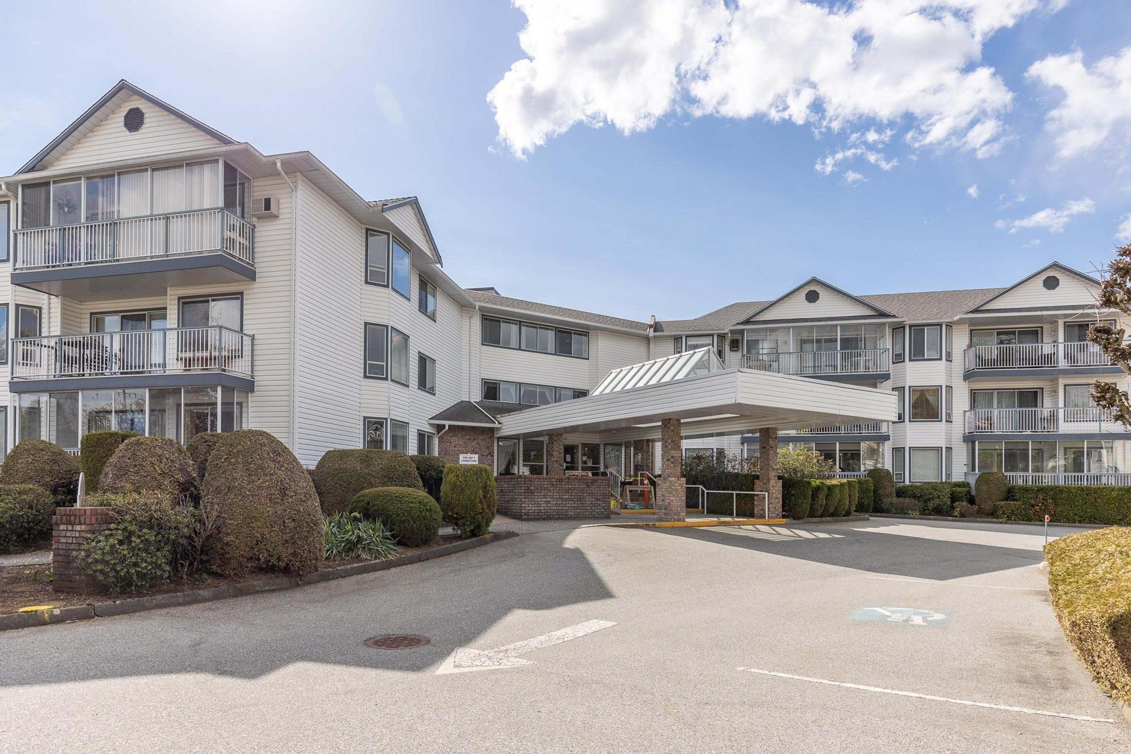 2425 Church Street, Abbotsford - Exteriors - Full Complex View - Photo 3