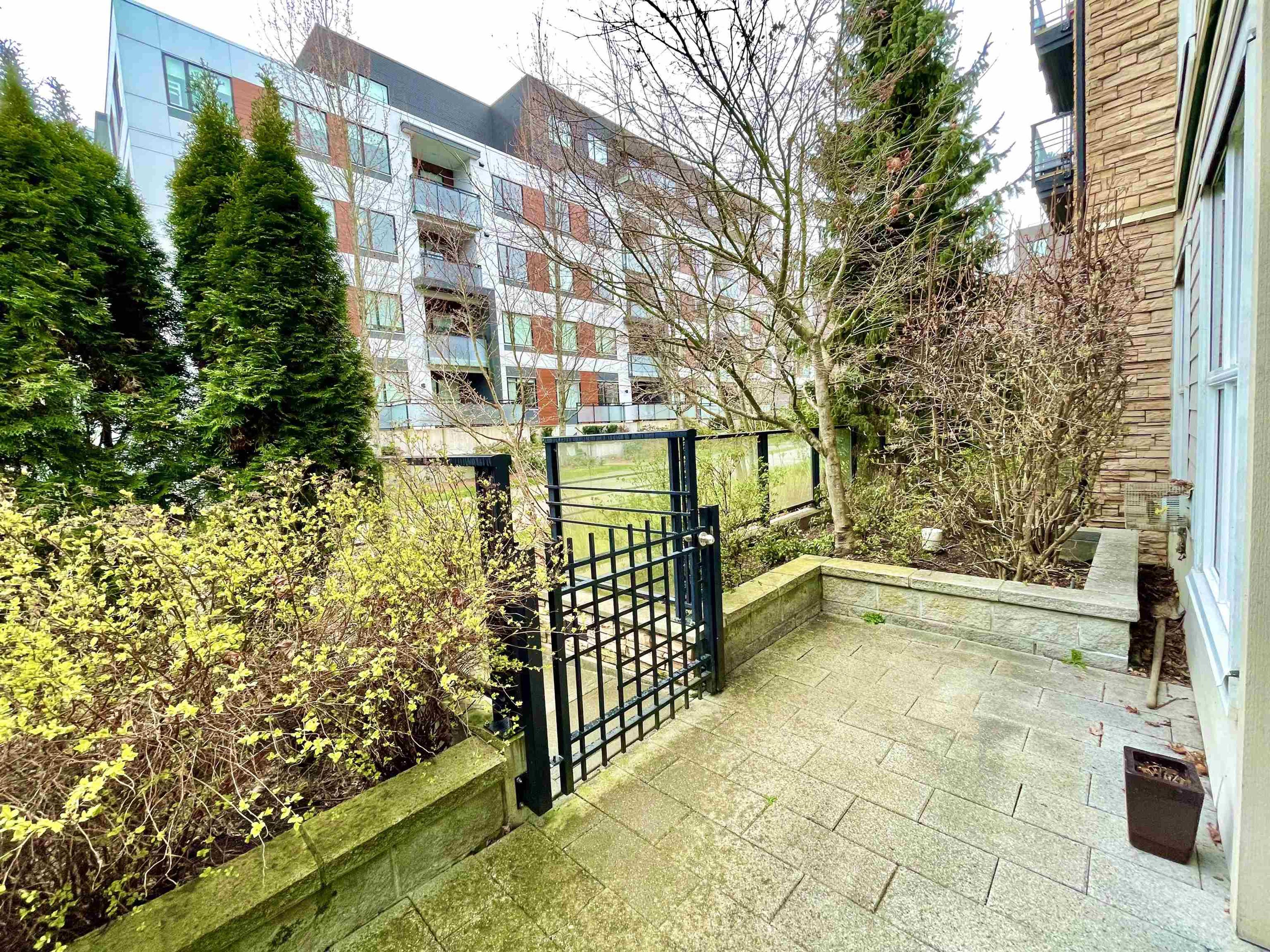 5928 Birney Avenue, Vancouver - Outdoor Amenities - Garden / Yard/ Backyard/ Porch/ Deck - Photo 1