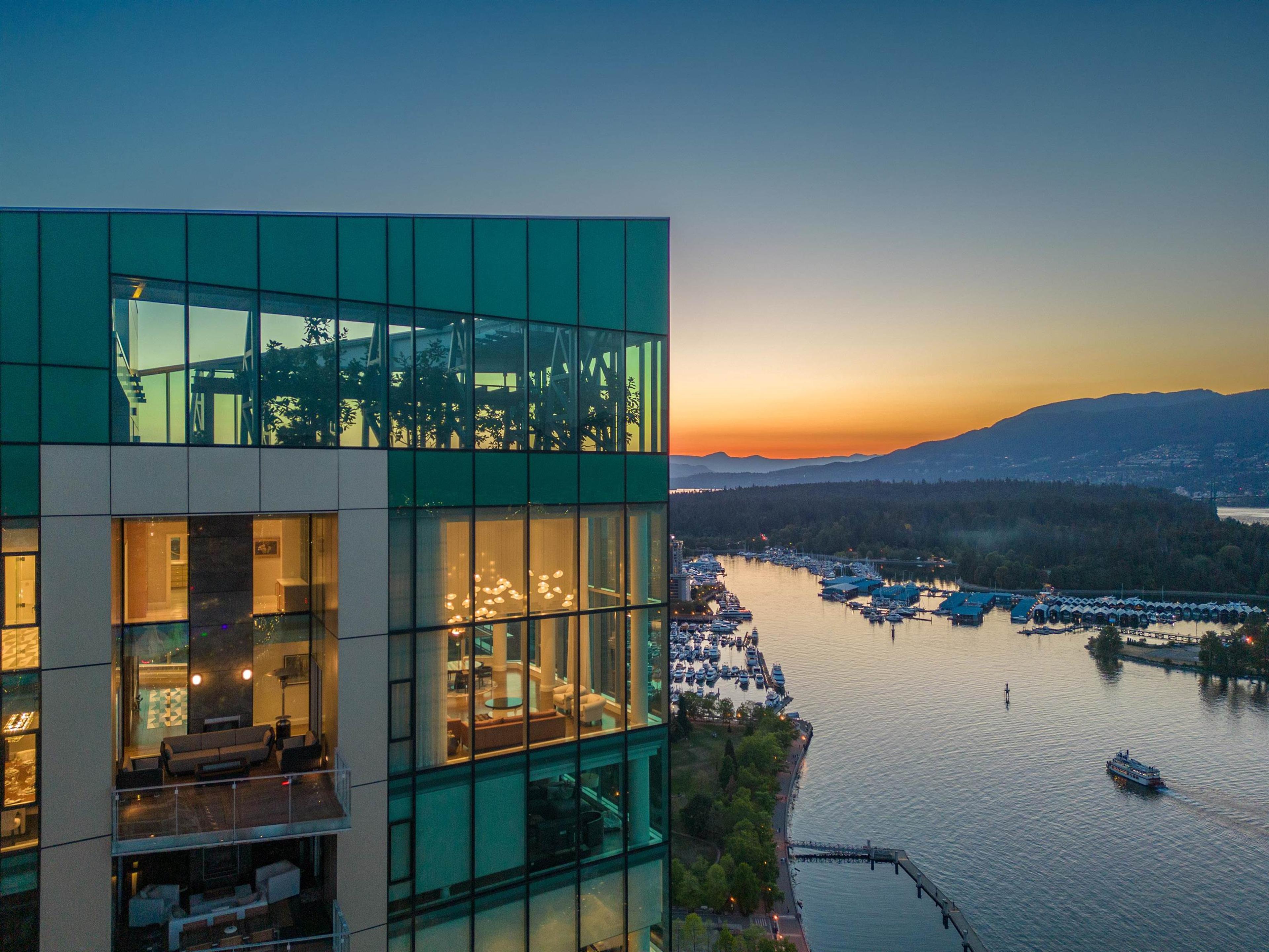 277 Thurlow Street, Vancouver - Exteriors - Drone/Aerial View - Photo 2