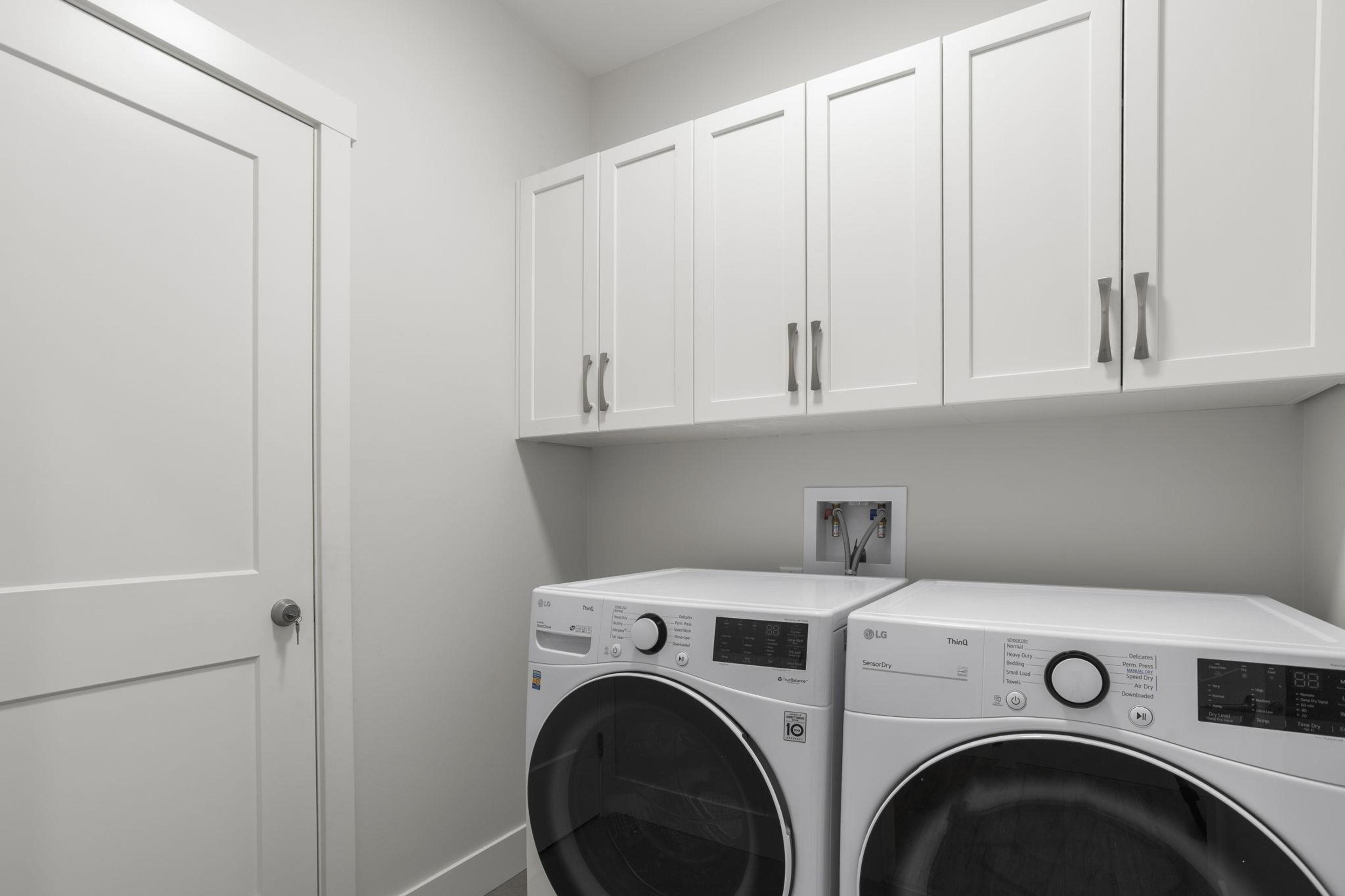 #33 628 MCCOMBS DRIVE - Image 22