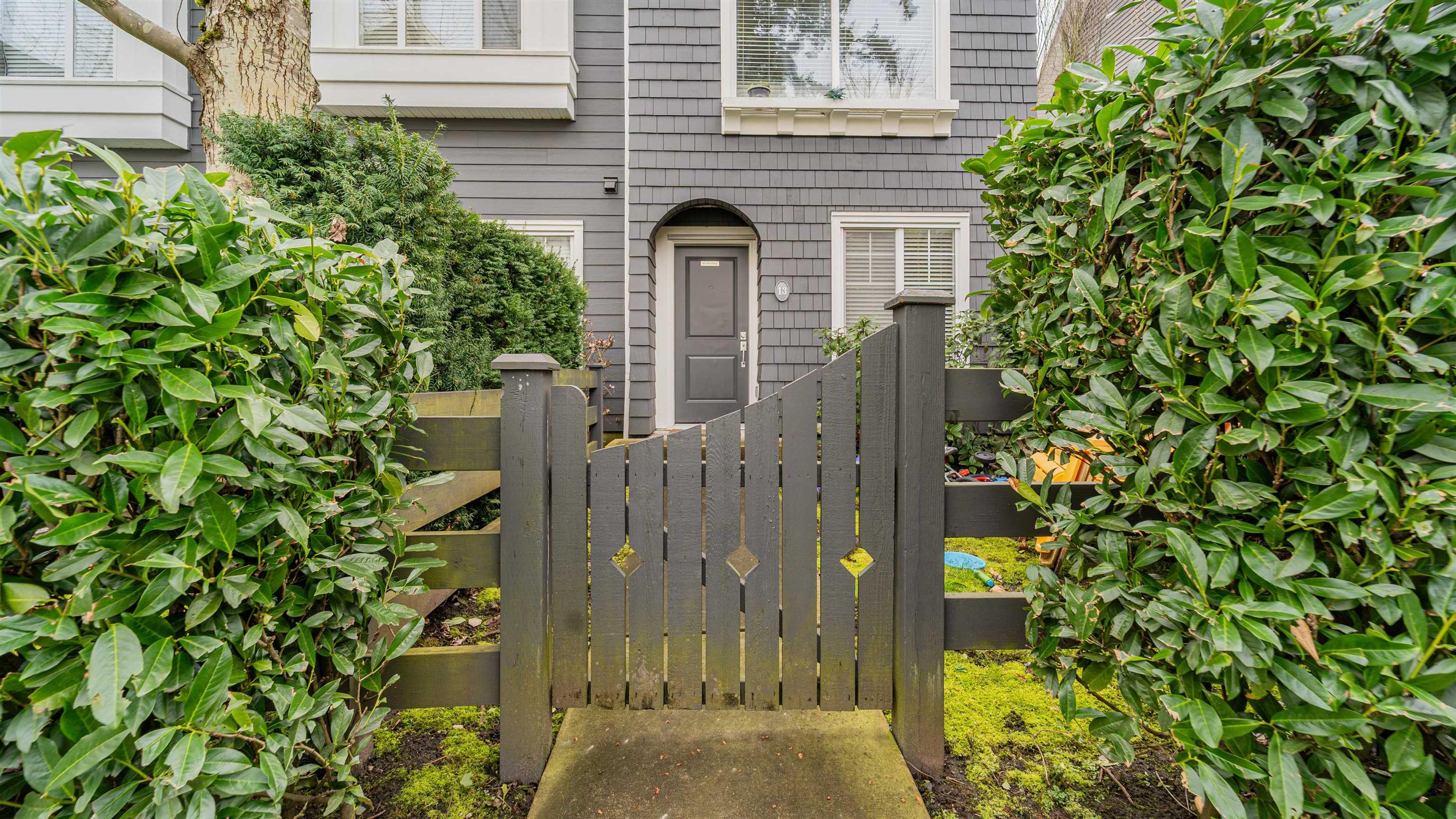 14955 60 Avenue, Surrey - Exteriors - Photo 1