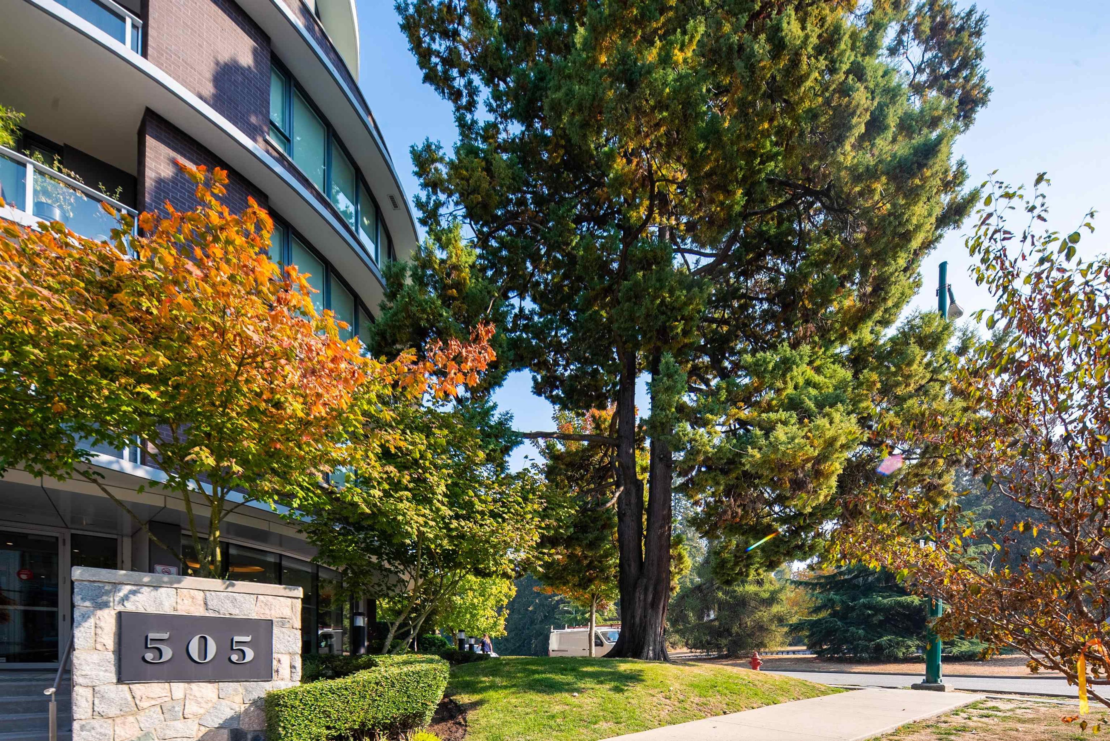 505 W 30th Avenue, Vancouver - Exteriors - Photo 1