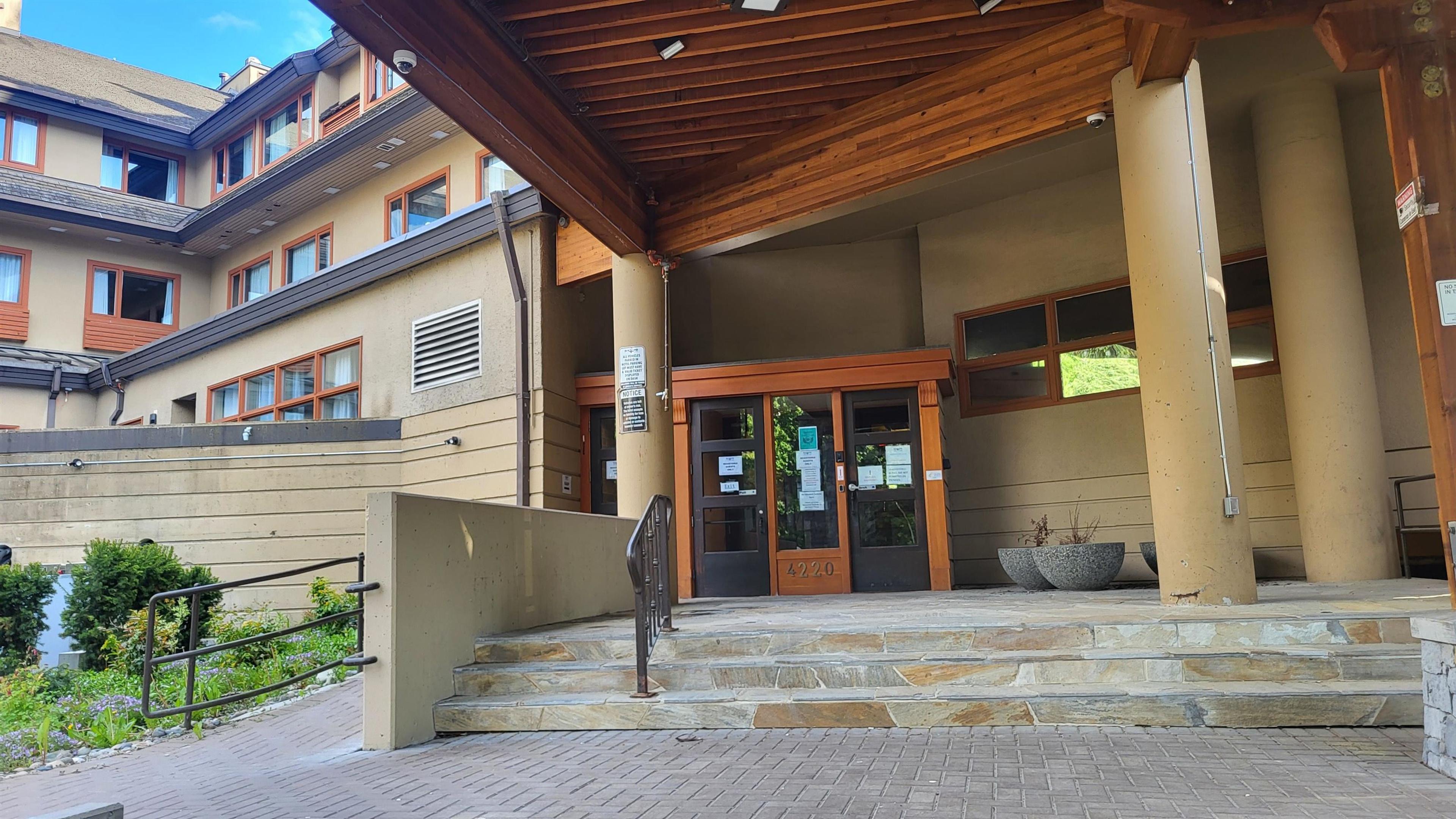 4220 Gateway Drive, Whistler - Exteriors - Photo 7