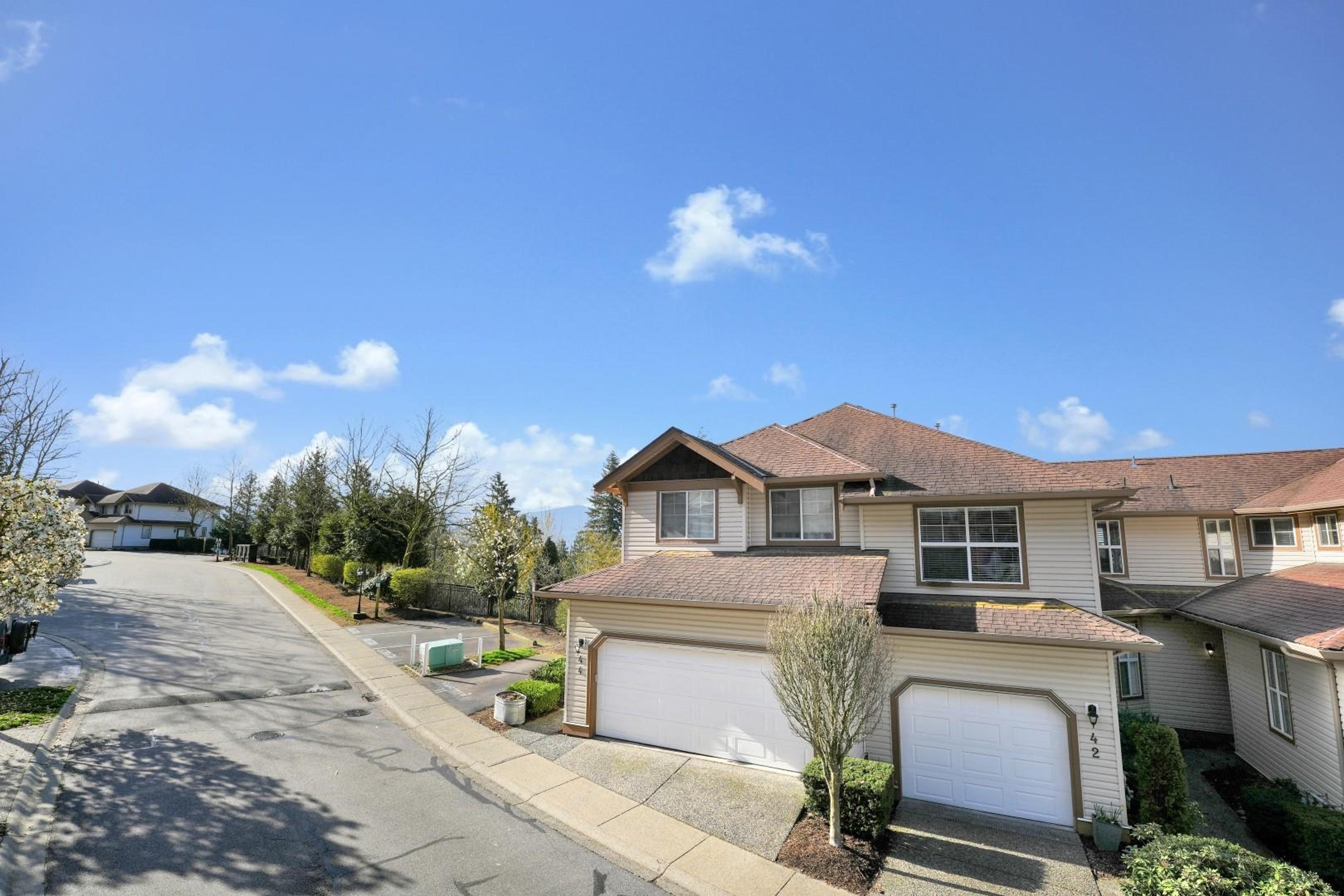 35287 Old Yale Road, Abbotsford - Exteriors - Photo 2