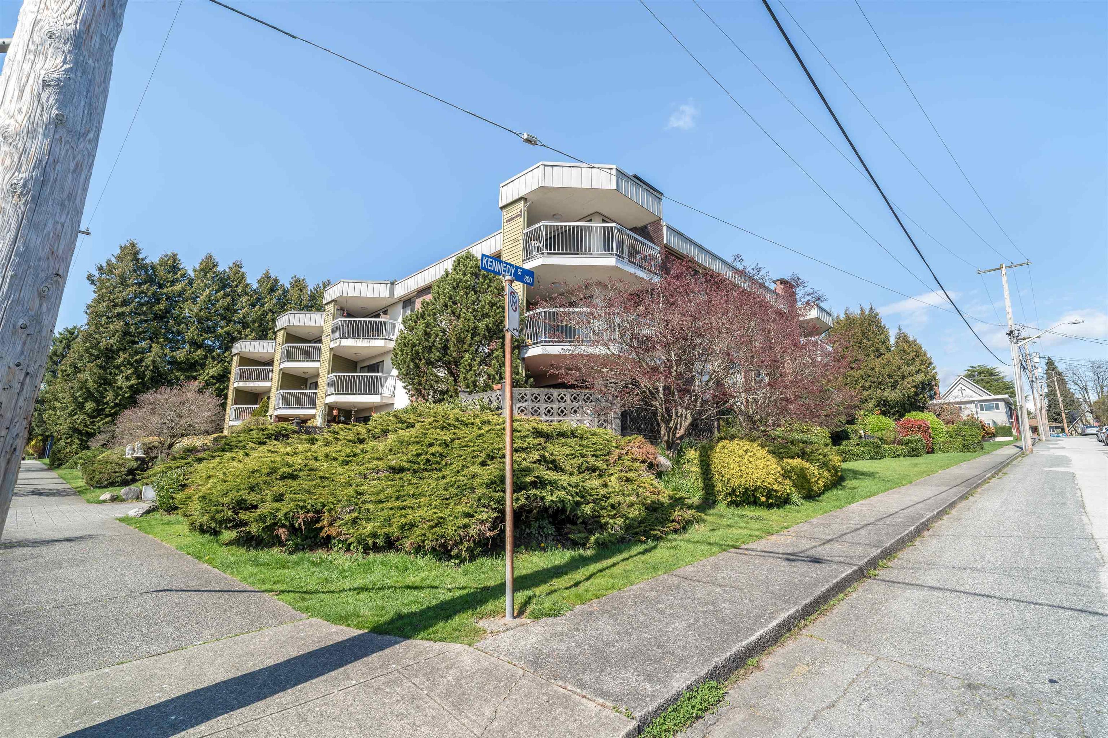 327 Ninth Street, New Westminster - Exteriors - Full Complex View - Photo 1