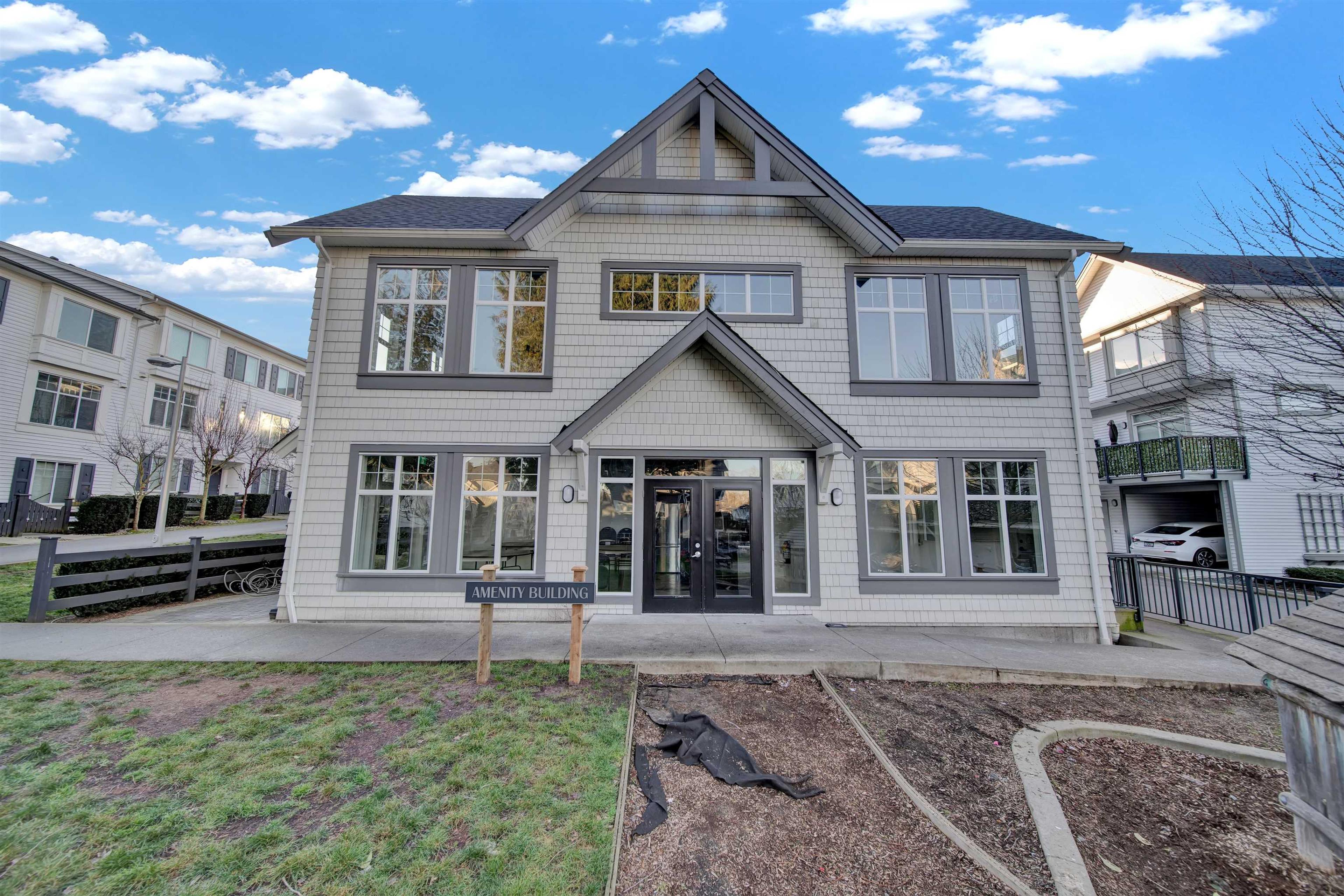 8168 136a Street, Surrey - Exteriors - Photo 2