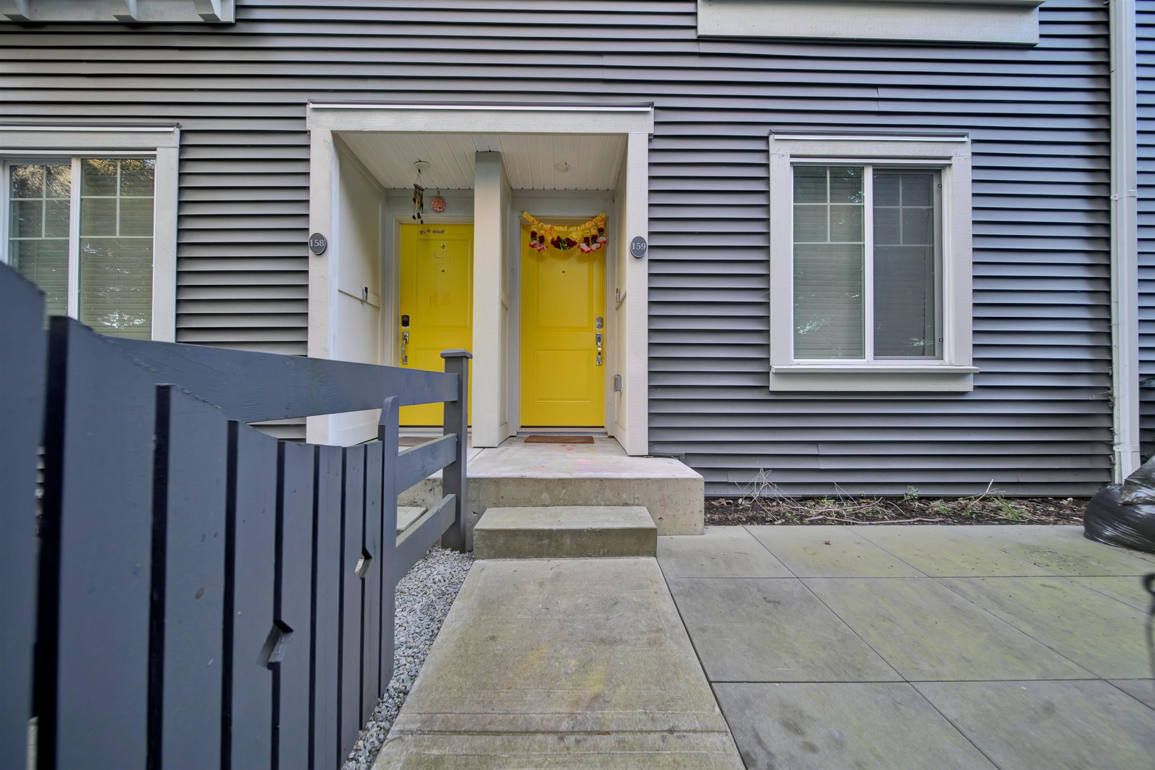 8168 136a Street, Surrey - Exteriors - Photo 5