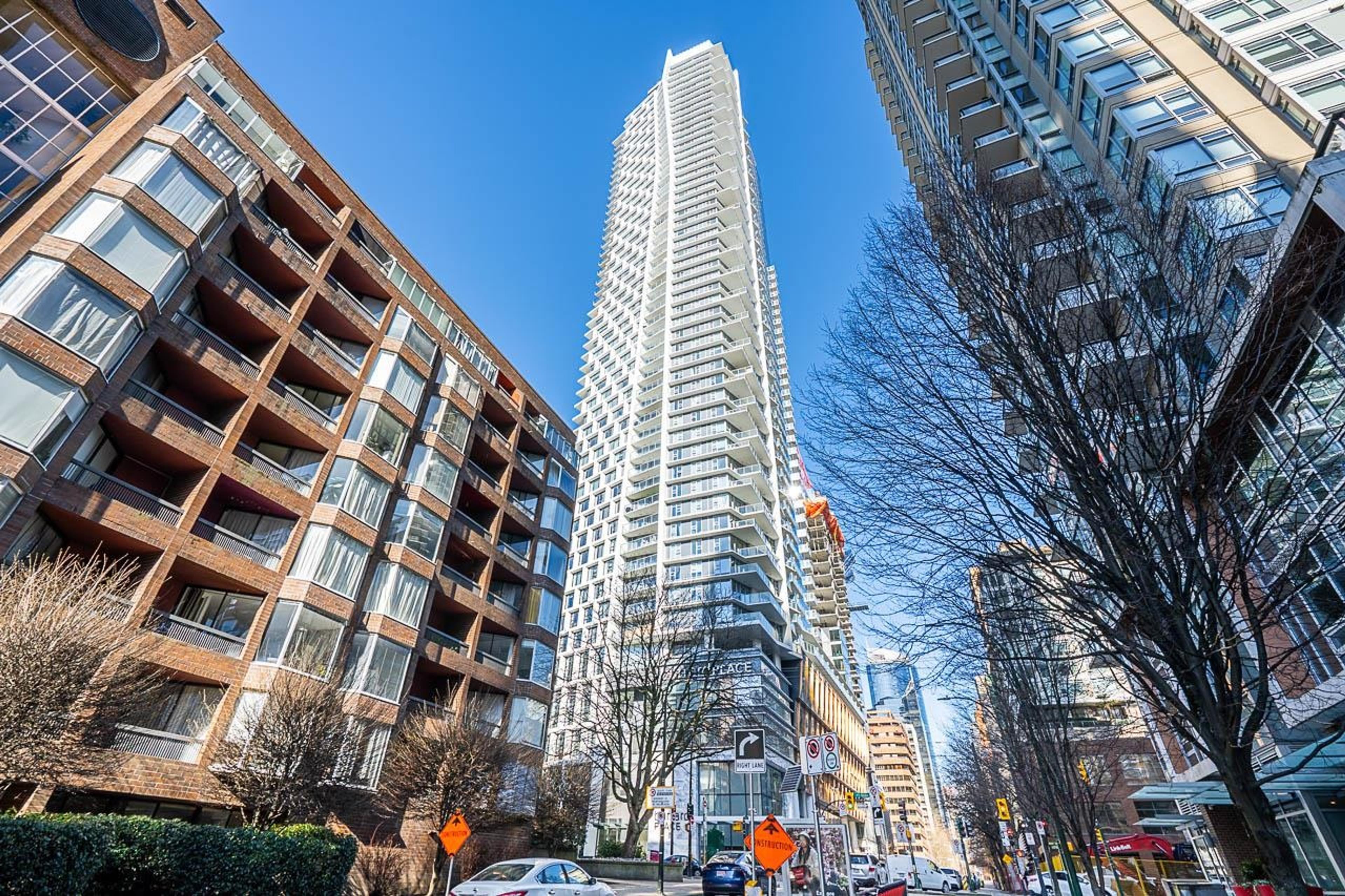 1289 Hornby Street, Vancouver - Exteriors - Photo 1