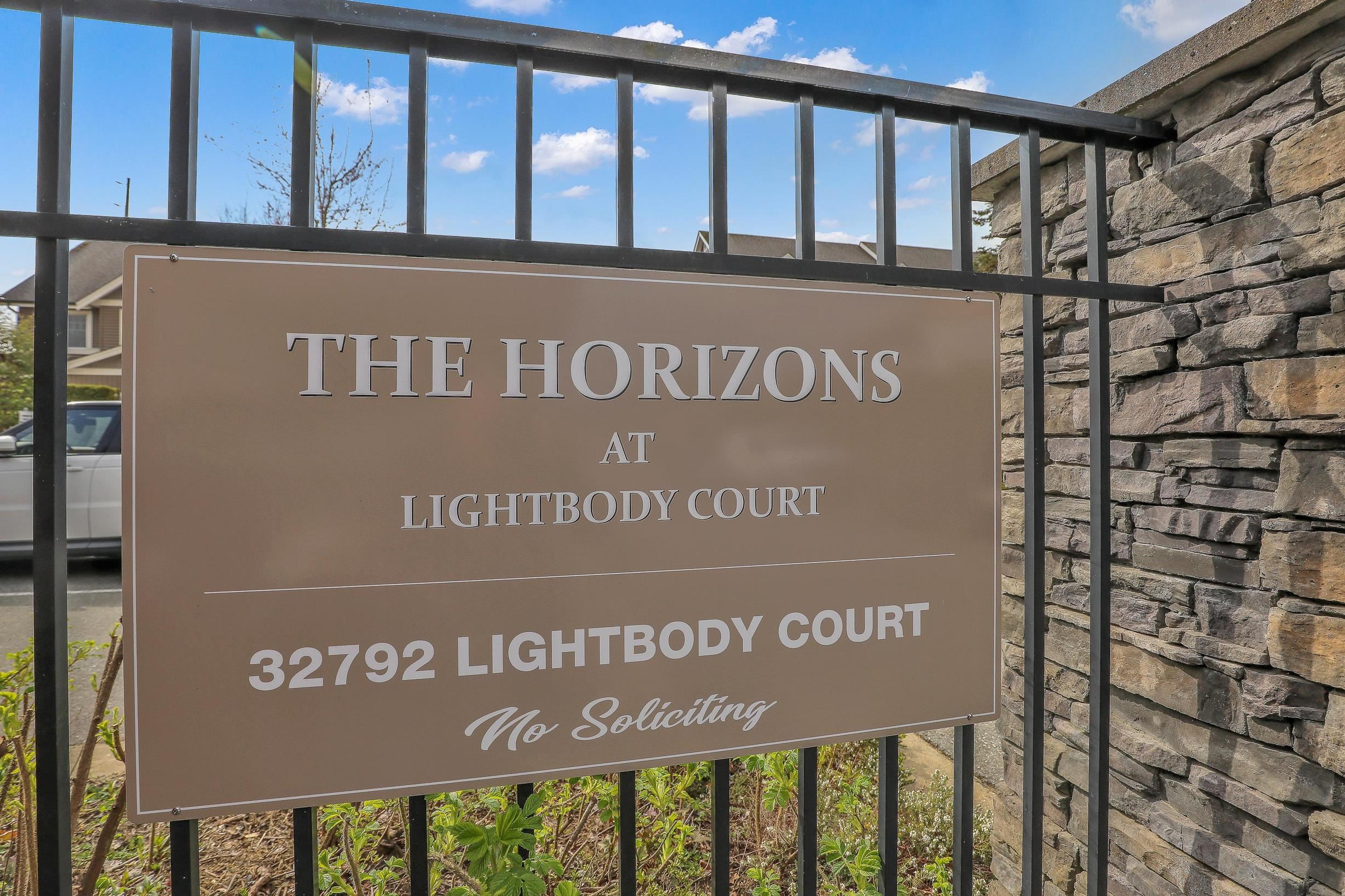 32792 Lightbody Court, Mission - Exteriors - Photo 2