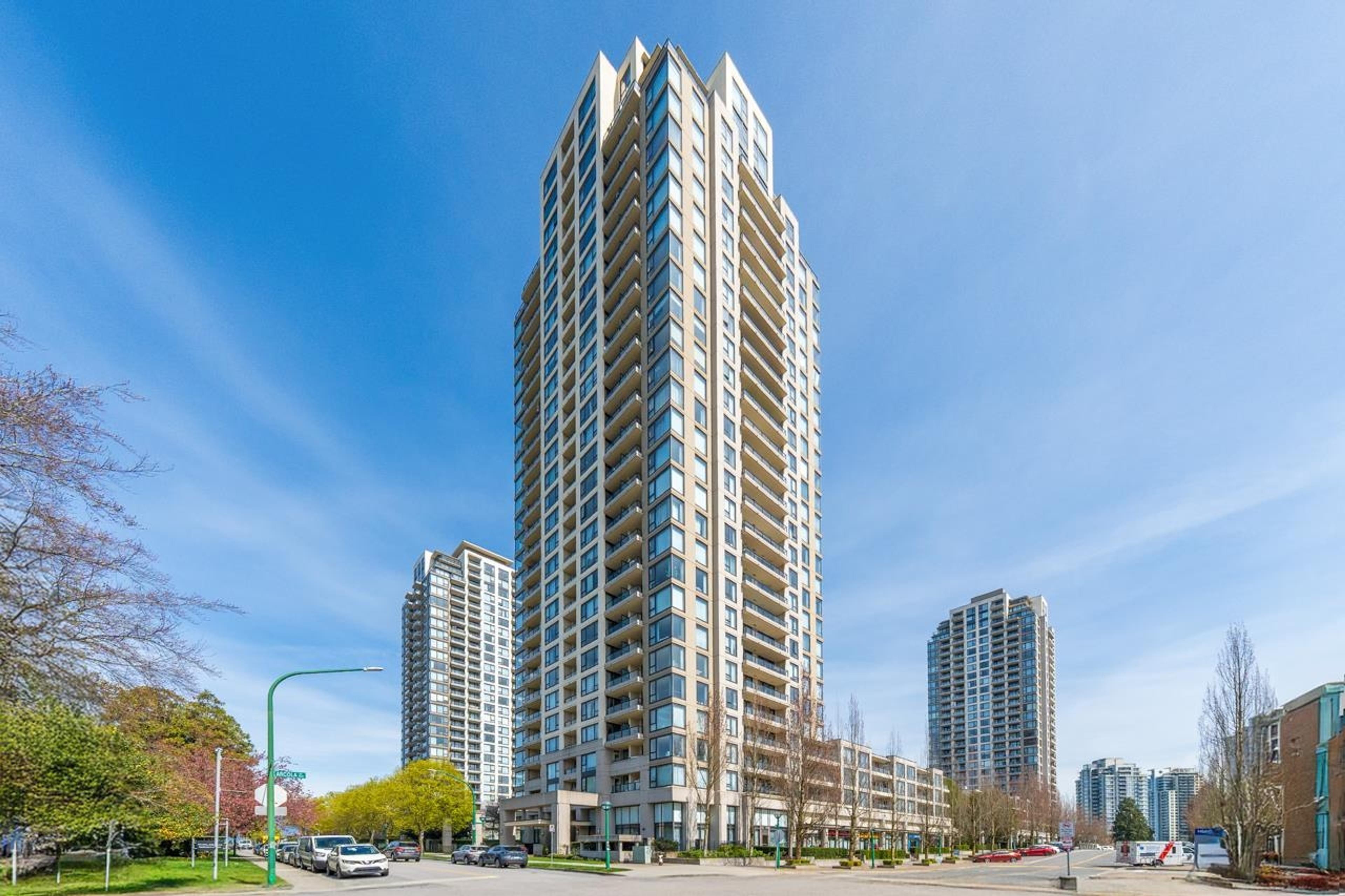 7088 Salisbury Avenue, Burnaby - Exteriors - Full Complex View - Photo 2