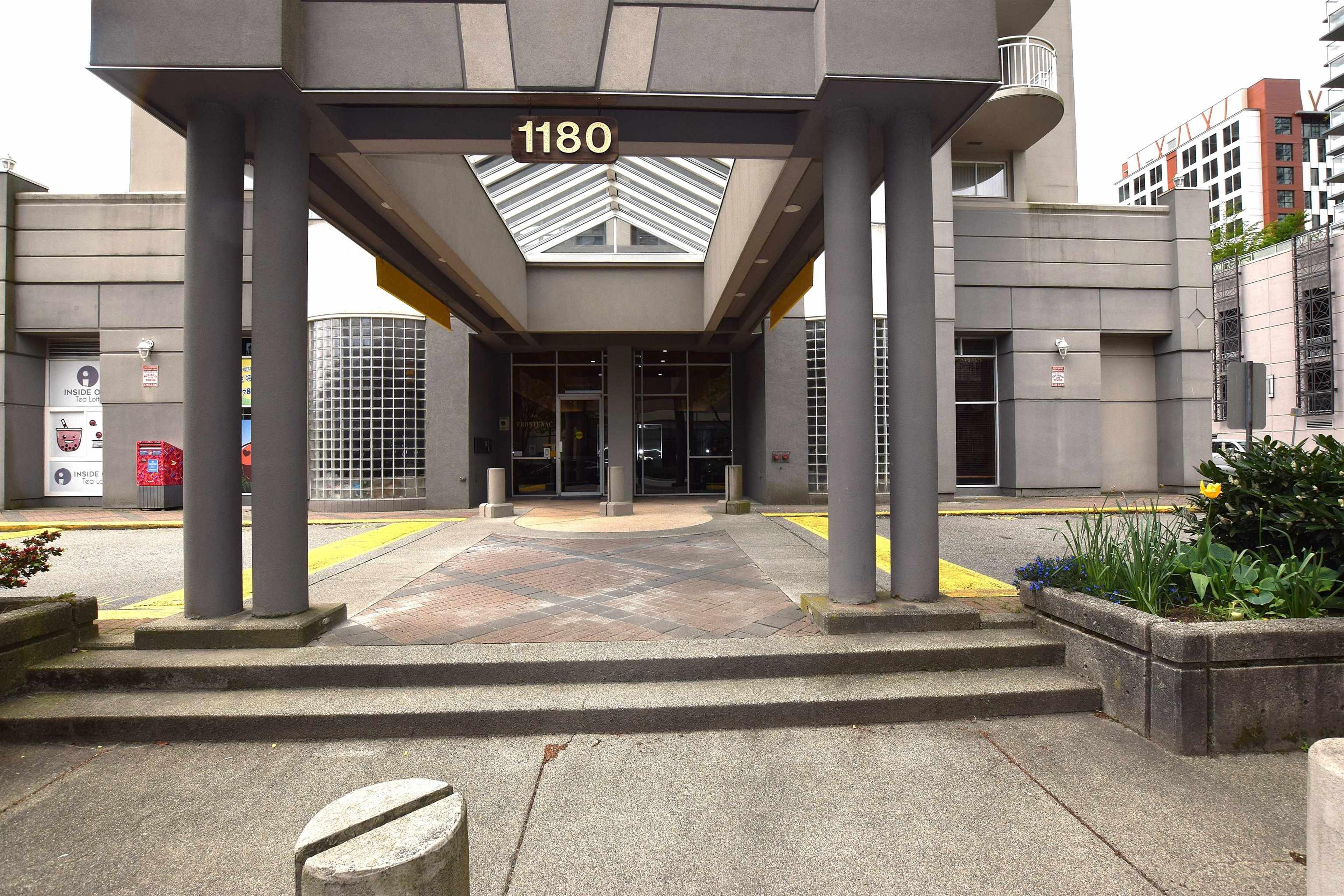 1180 Pinetree Way, Coquitlam - Exteriors - Photo 1