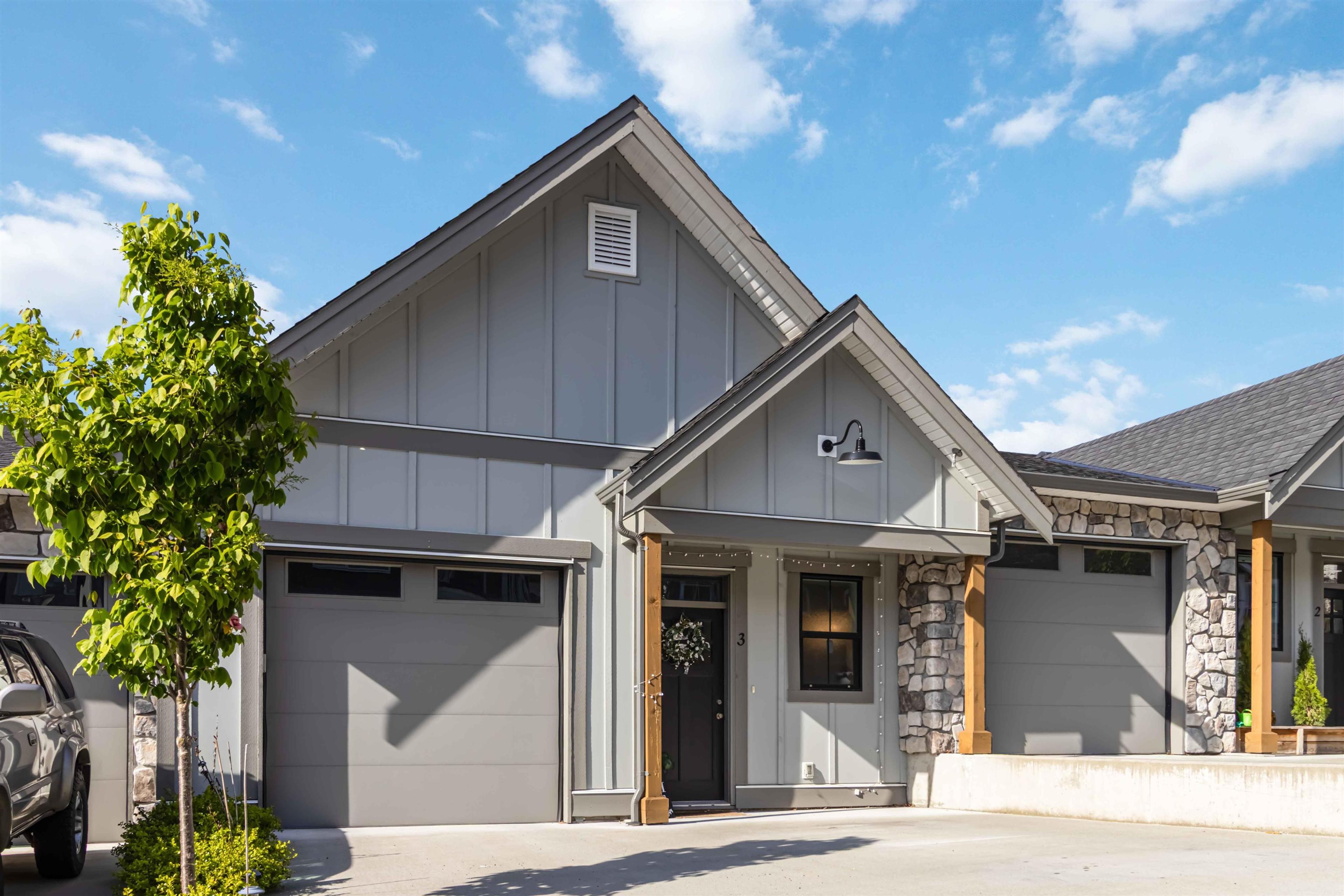 47203 Vista Place, Chilliwack - Exteriors - Photo 2