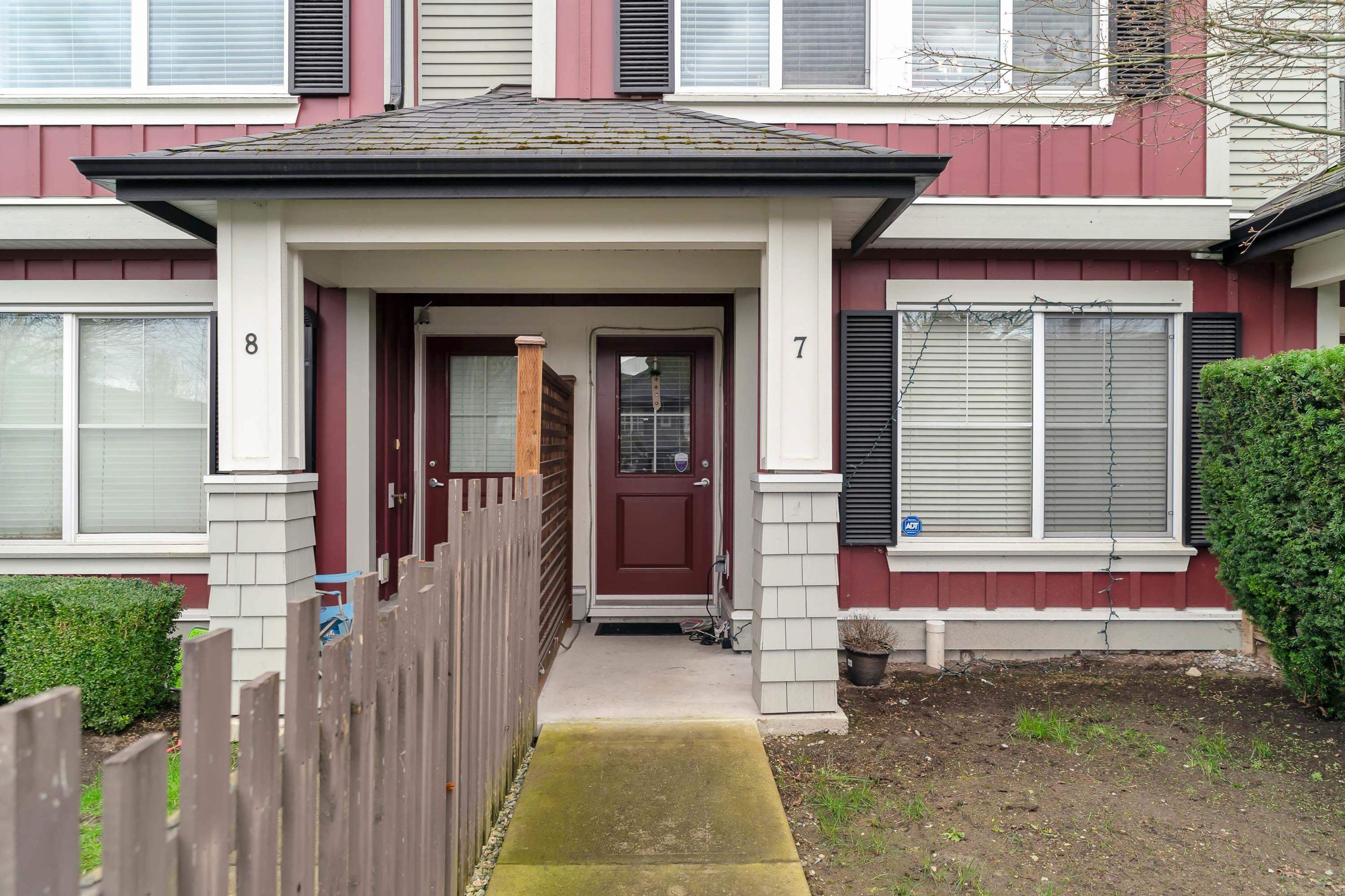 18211 70 Avenue, Surrey - Exteriors - Photo 1