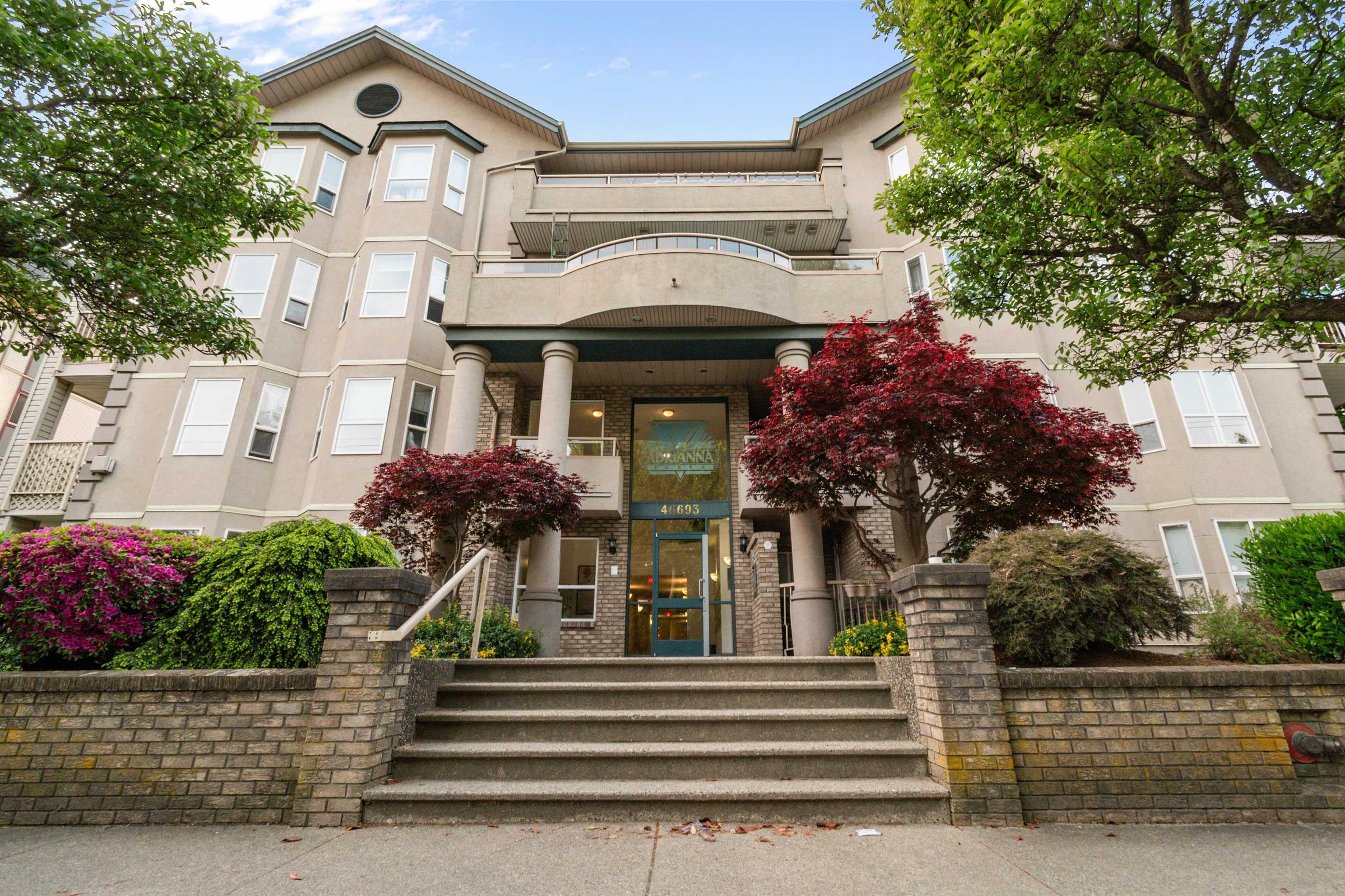 46693 Yale Road, Chilliwack - Exteriors - Photo 1