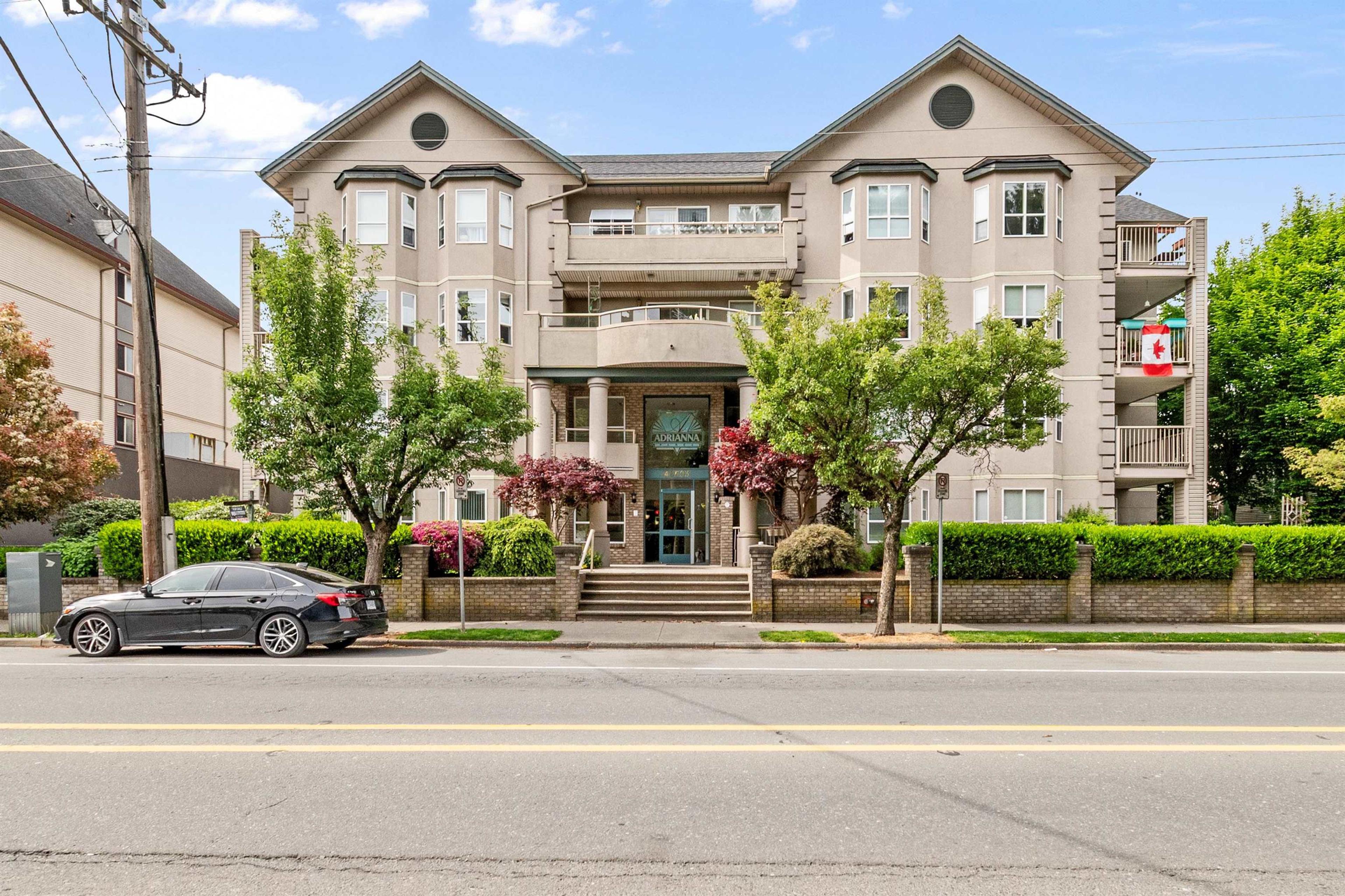 46693 Yale Road, Chilliwack - Exteriors - Full Complex View - Photo 2