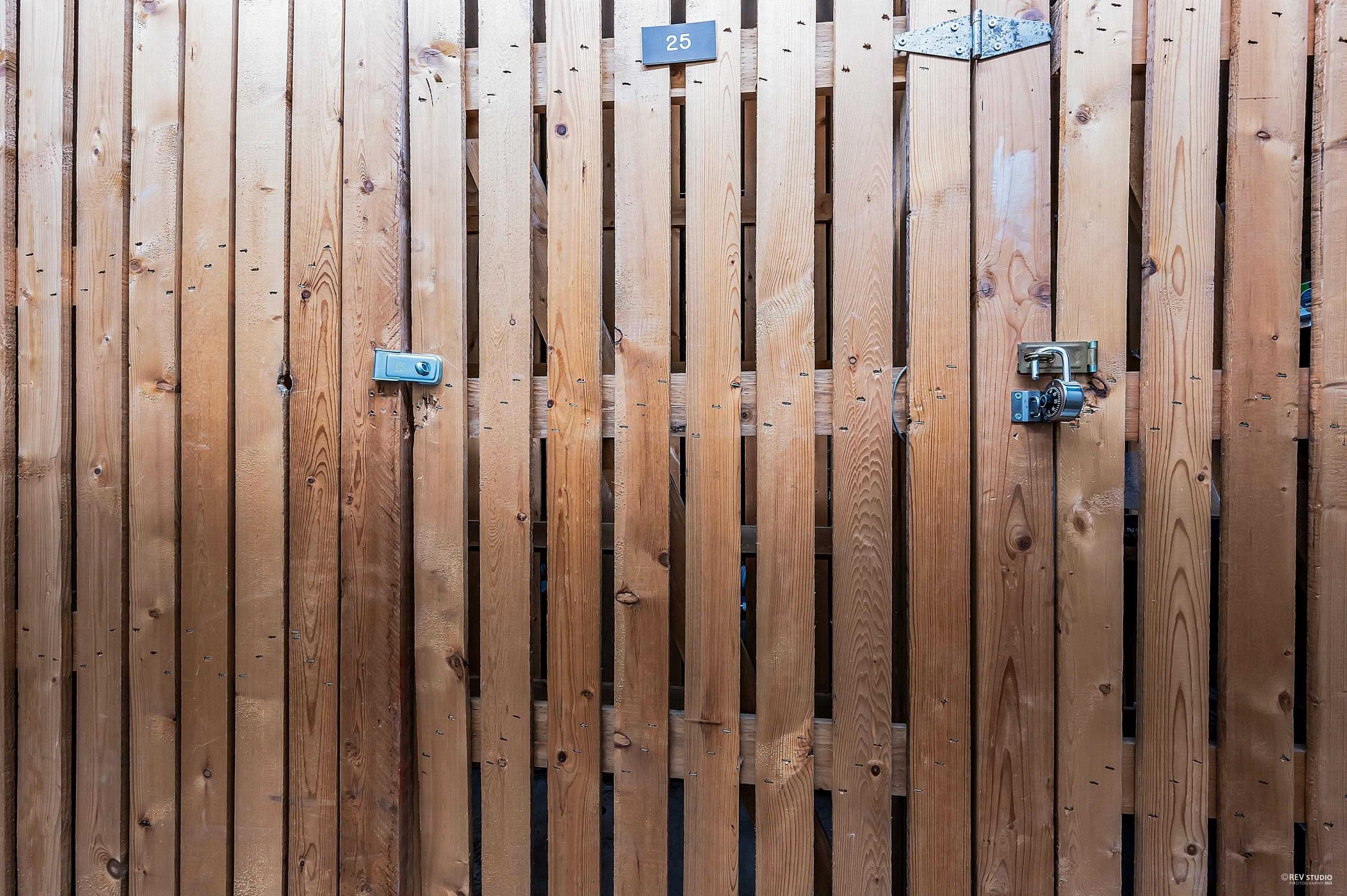 812 Milton Street, New Westminster - Exteriors - Photo 2