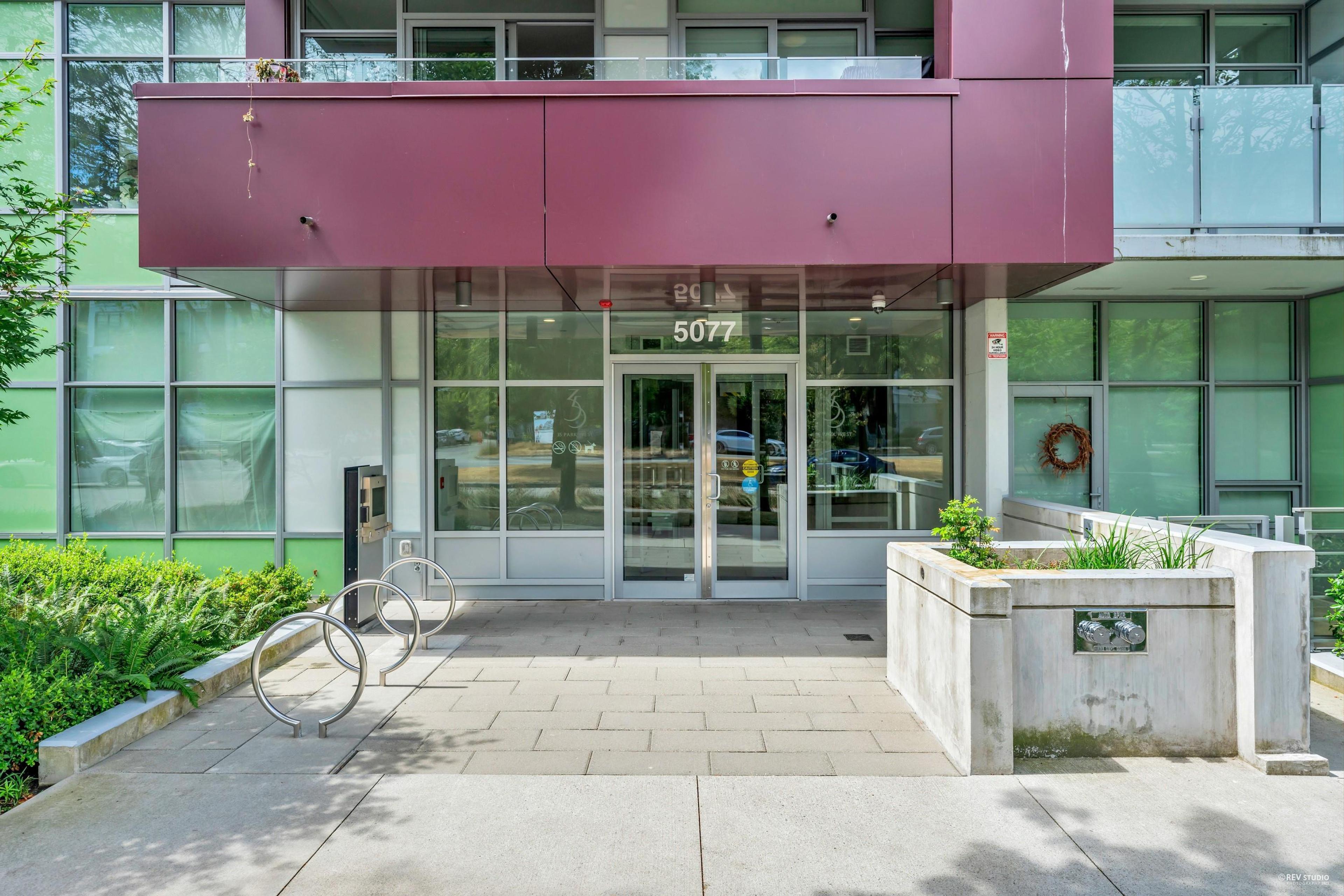 5033 Cambie Street, Vancouver - Exteriors - Photo 1