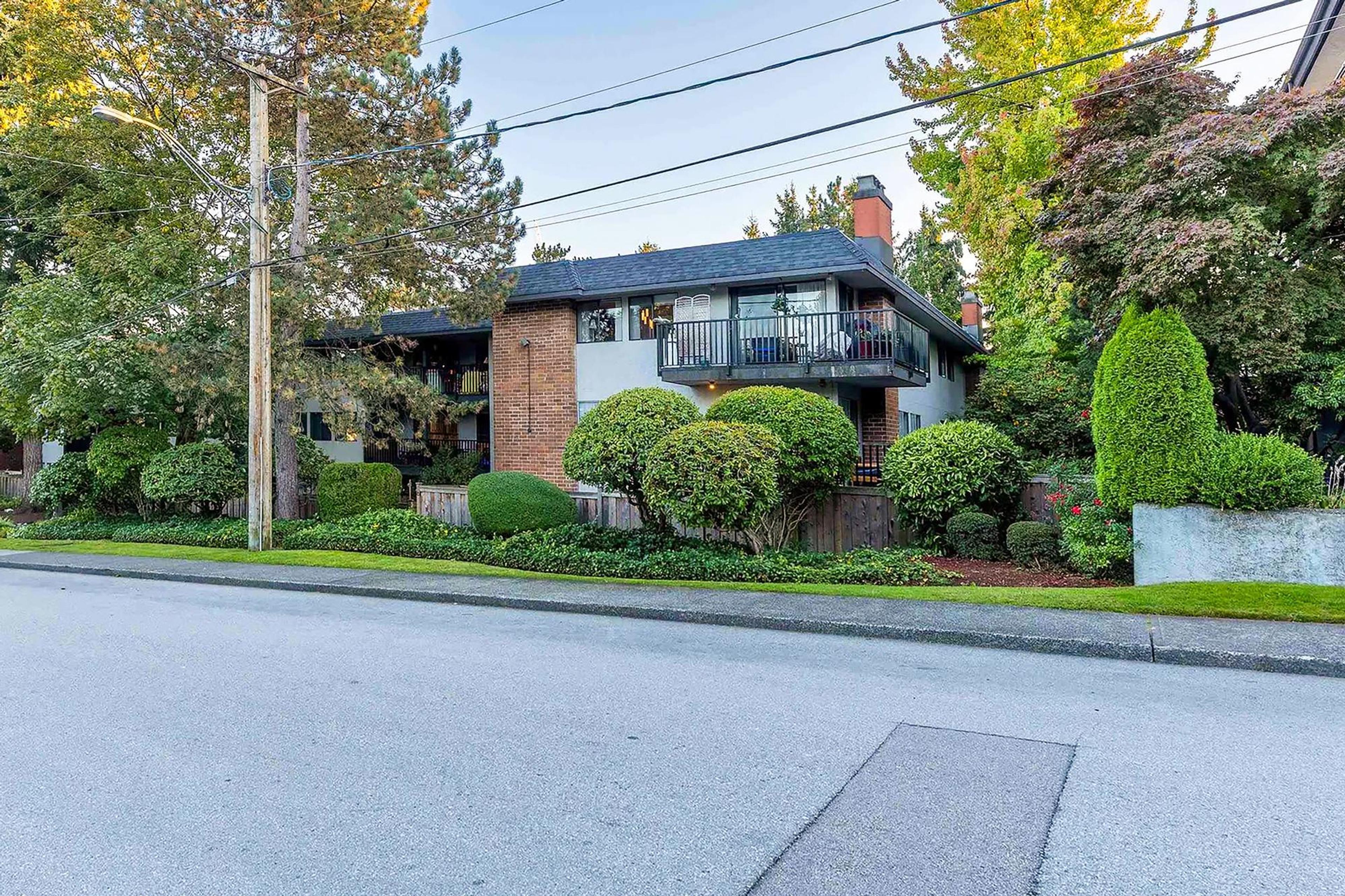 316 Cedar Street, New Westminster - Exteriors - Photo 2