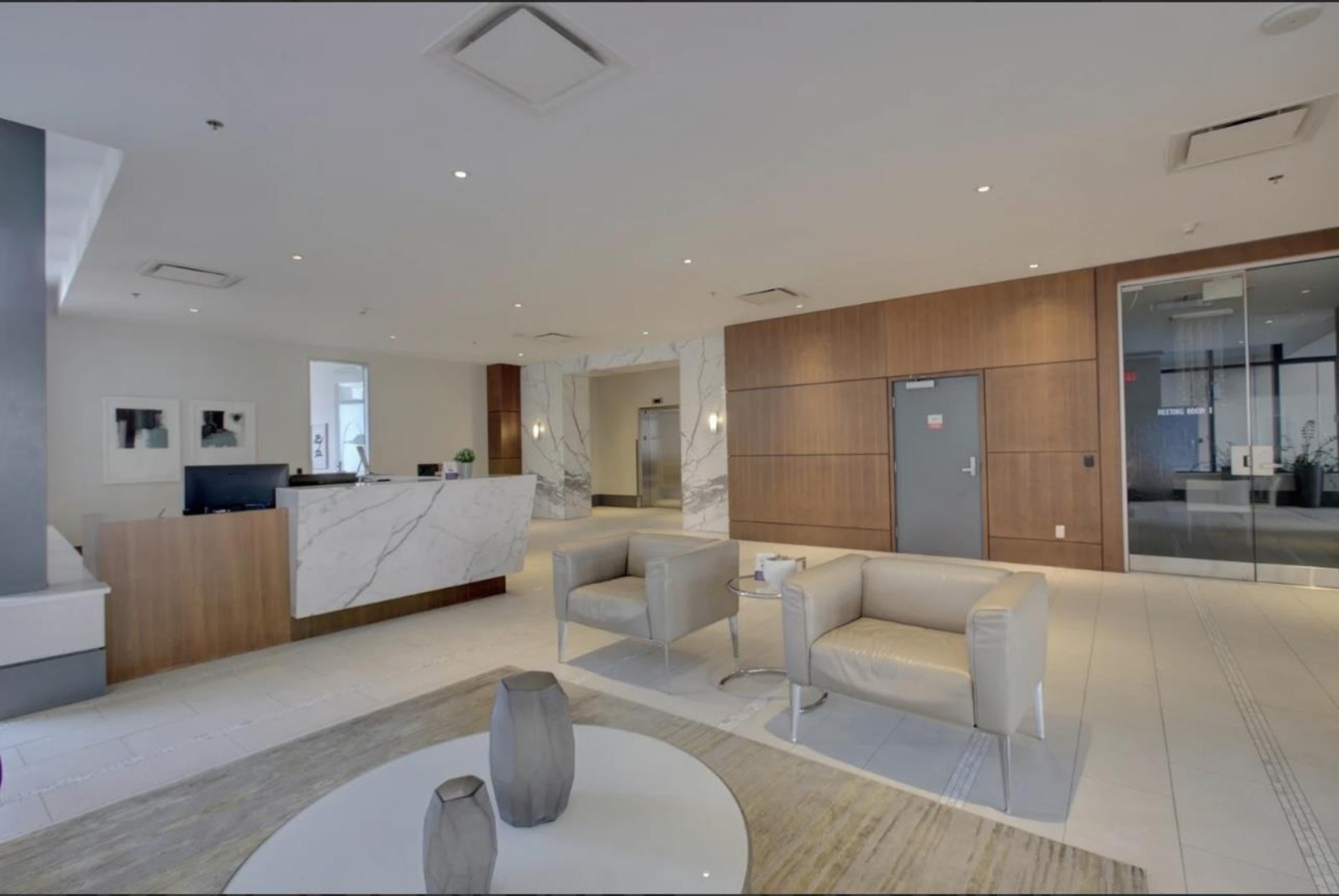 288 W 1st Avenue, Vancouver - Common Areas - Lobbies / Hallways / Foyers - Photo 4