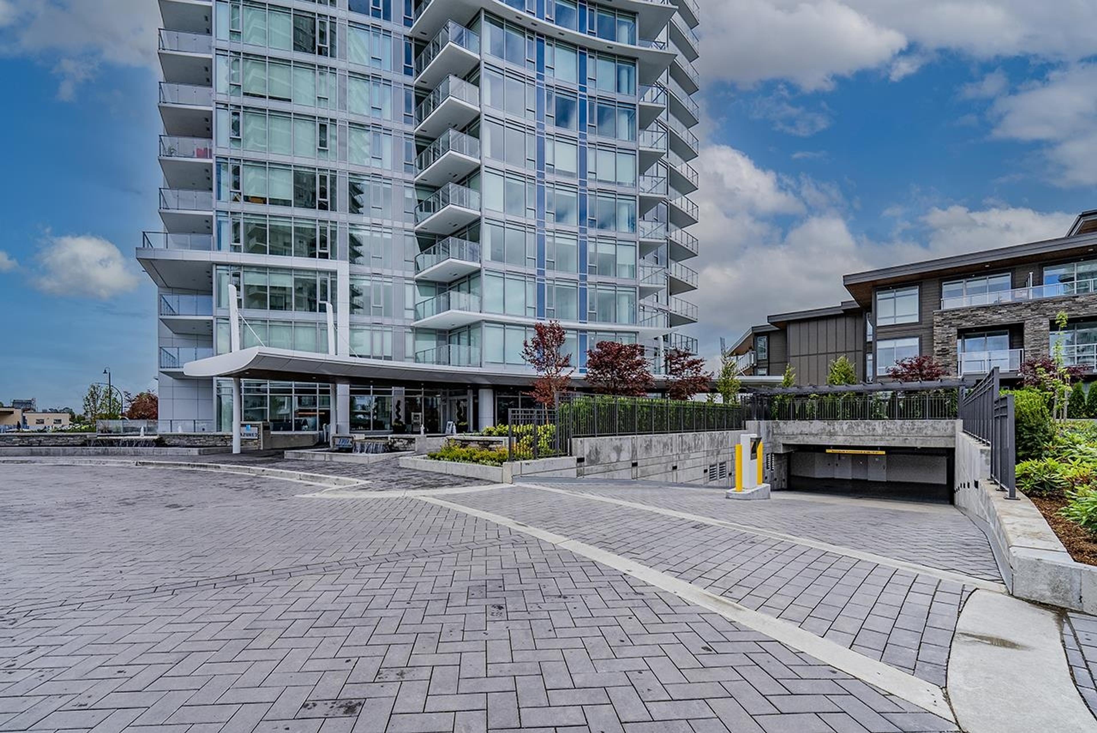 7769 Park Crescent, Burnaby - Exteriors - Full Complex View - Photo 6