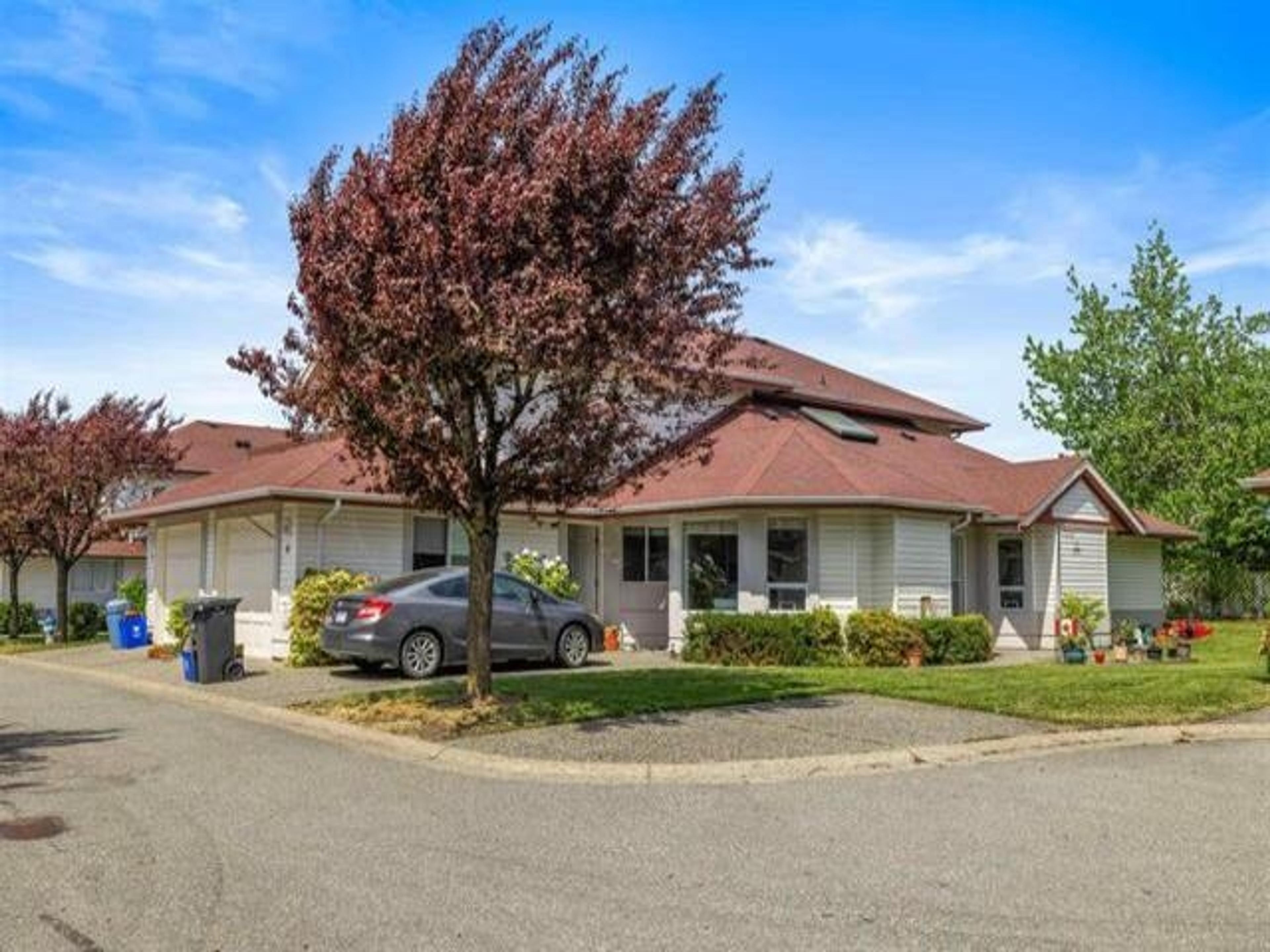 31406 Upper Maclure Road, Abbotsford - Exteriors - Photo 3