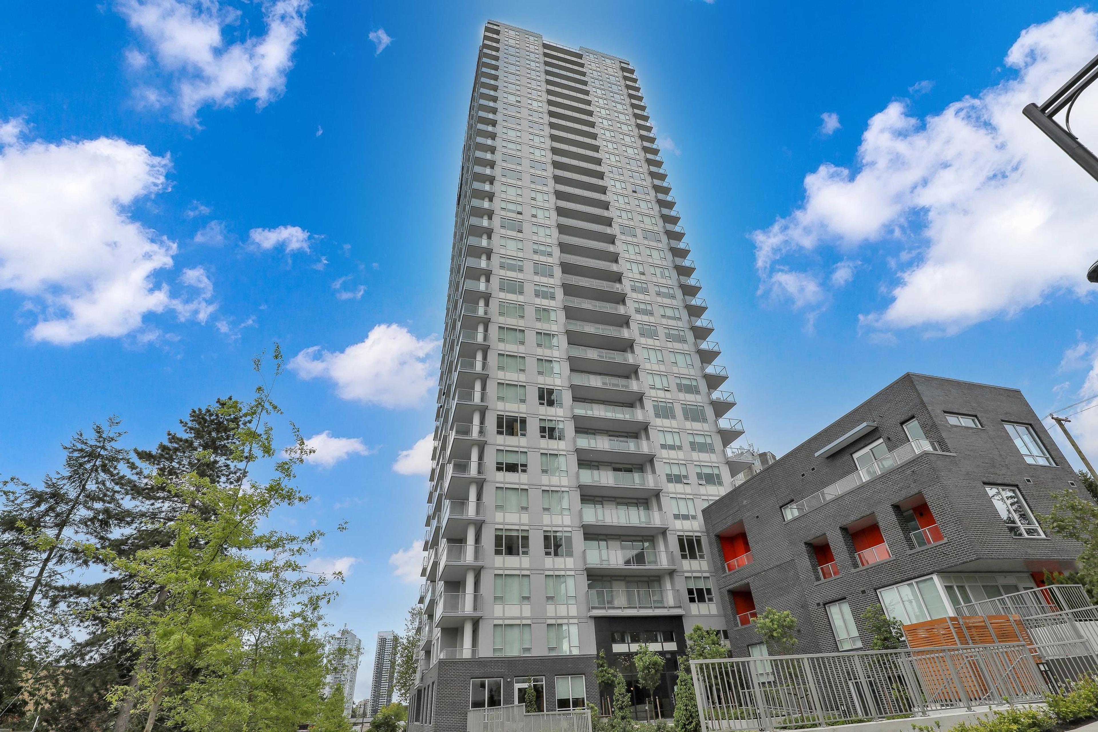 13387 Old Yale Road, Surrey - Exteriors - Photo 2