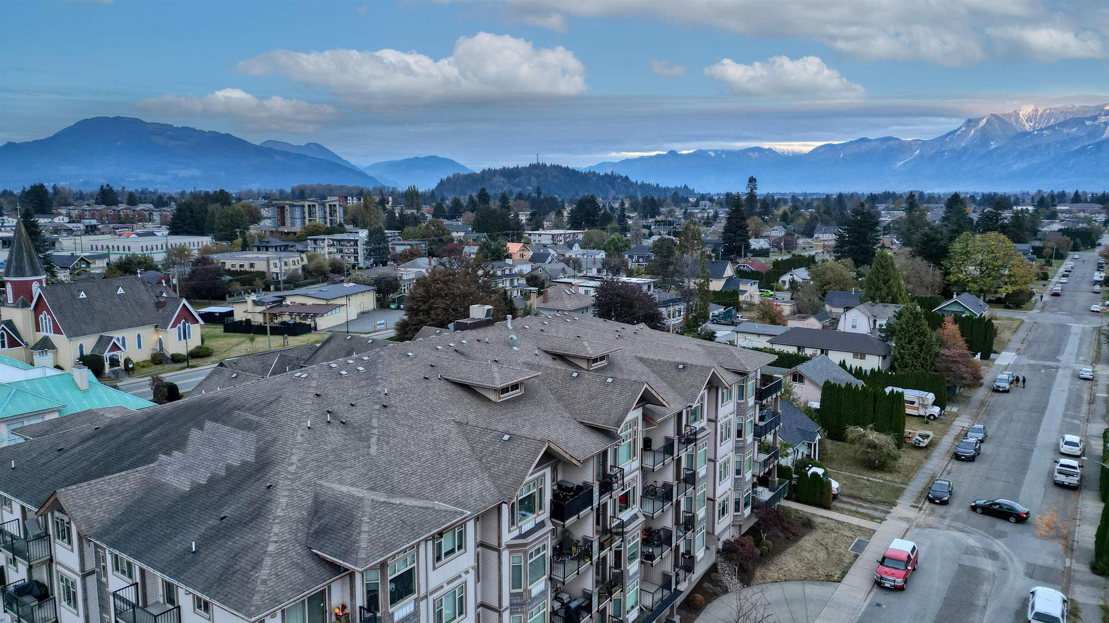 46021 Second Avenue, Chilliwack - Exteriors - Drone/Aerial View - Photo 3